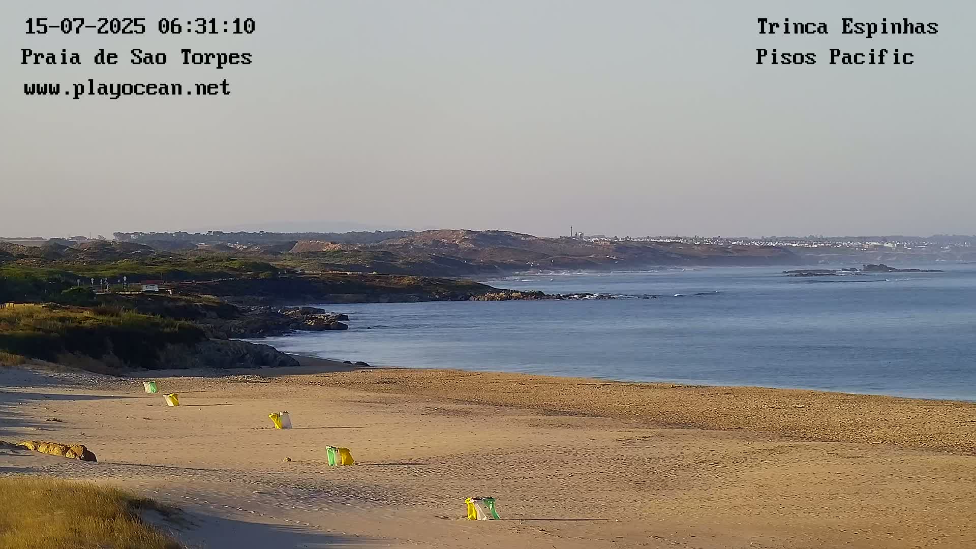 Sines, Praia de São Torpes Beach & Porto Sines Port Live Cam - Sines, Setúbal, Alentejo Litoral, Alentejo, Portugal