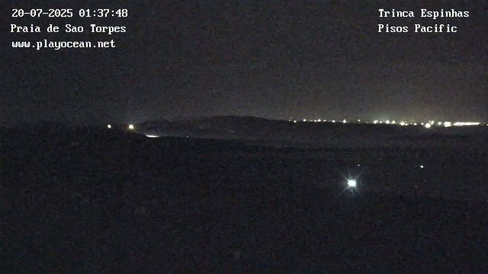 Sines, Praia de São Torpes Beach & Porto Sines Port Live Cam - Sines, Setúbal, Alentejo Litoral, Alentejo, Portugal
