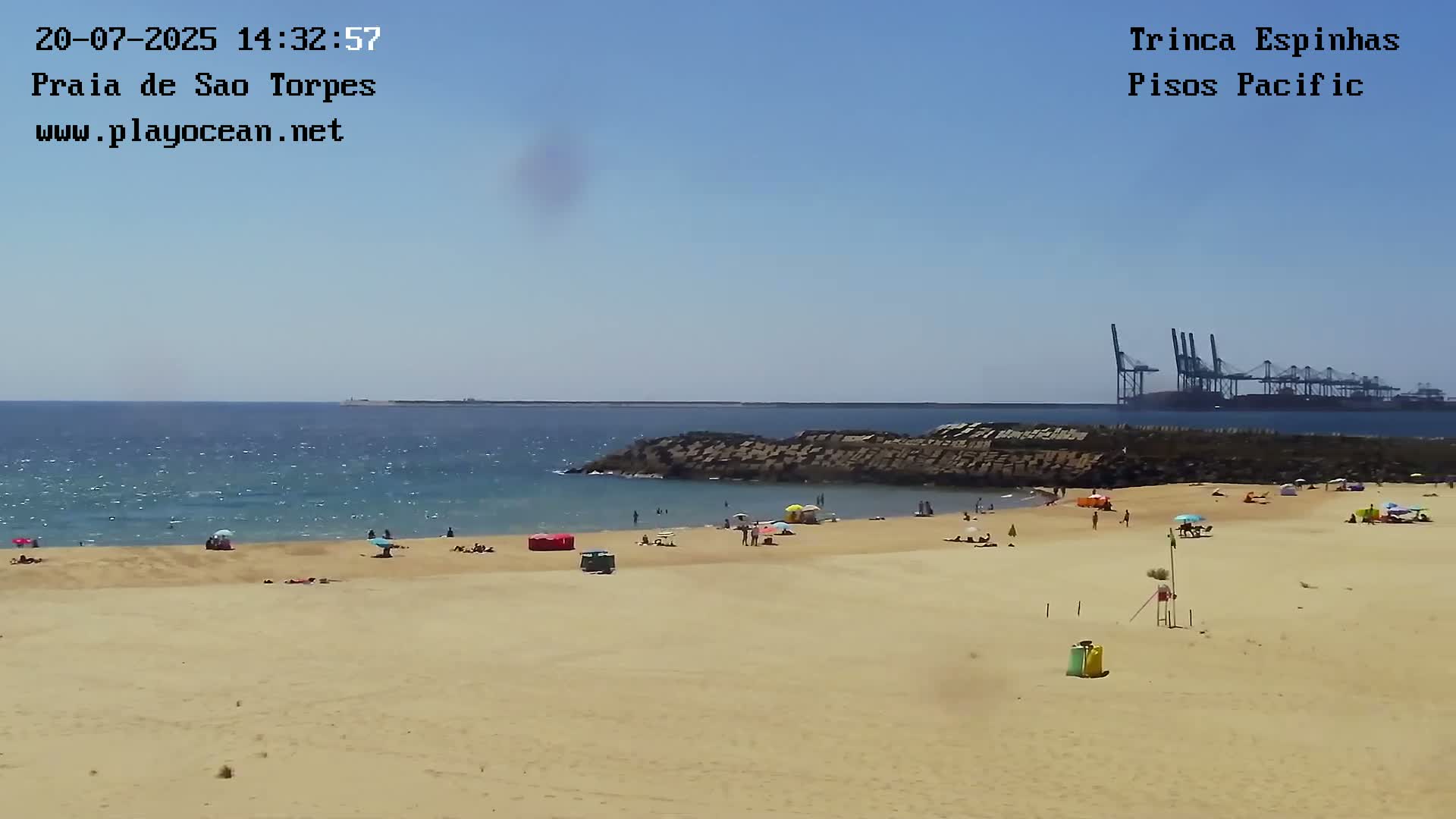 Sines, Praia de São Torpes Beach & Porto Sines Port Live Cam - Sines, Setúbal, Alentejo Litoral, Alentejo, Portugal