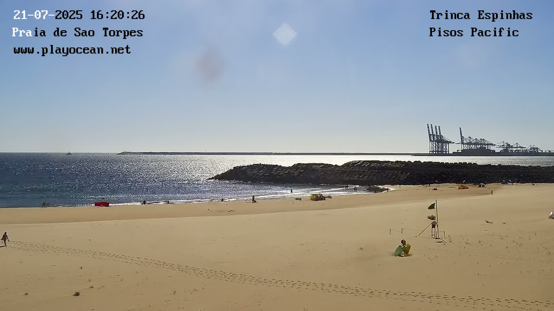 Sines, Praia de São Torpes Beach & Porto Sines Port Live Cam - Sines, Setúbal, Alentejo Litoral, Alentejo, Portugal