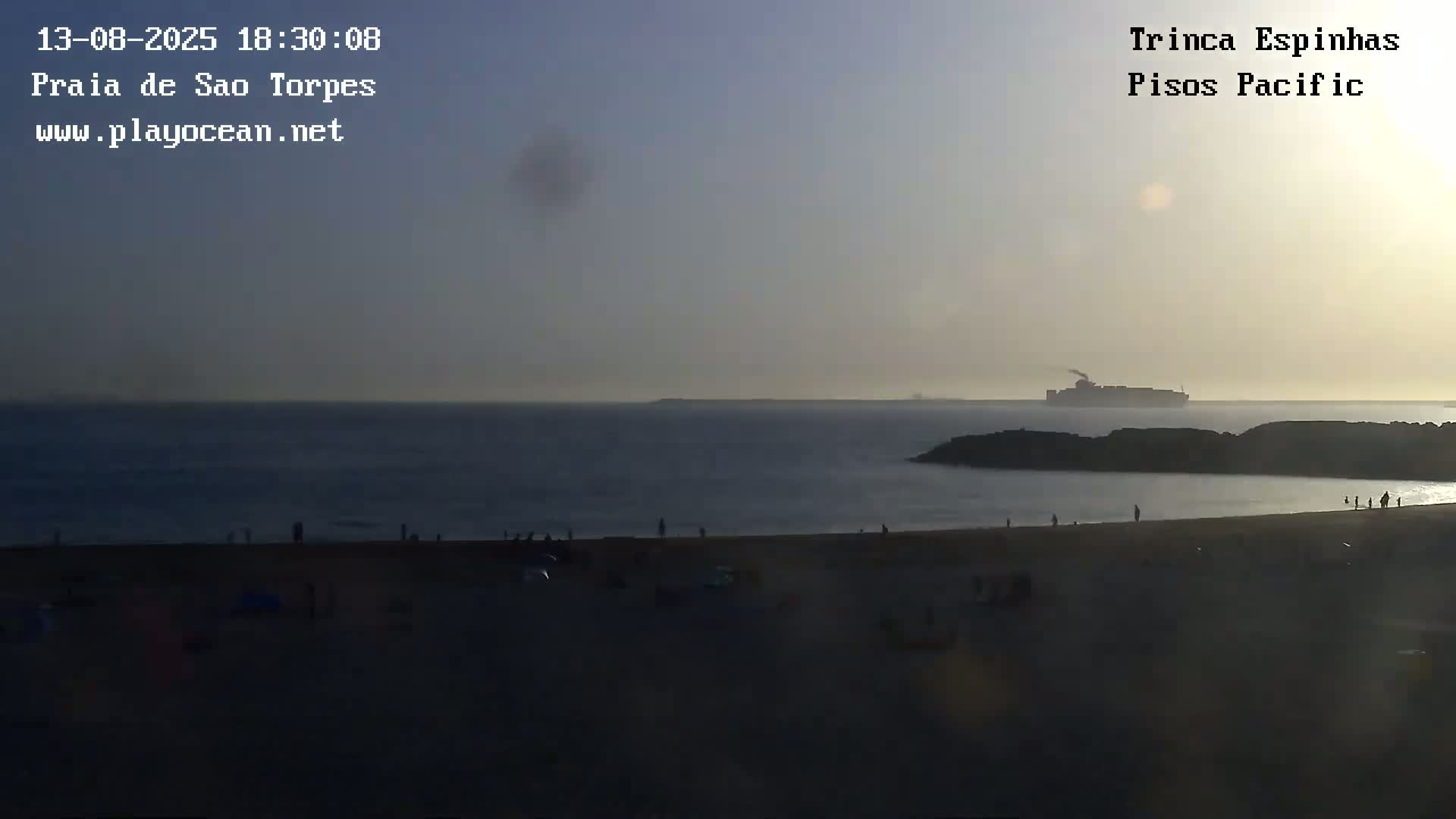 Sines, Praia de São Torpes Beach & Porto Sines Port Live Cam - Sines, Setúbal, Alentejo Litoral, Alentejo, Portugal