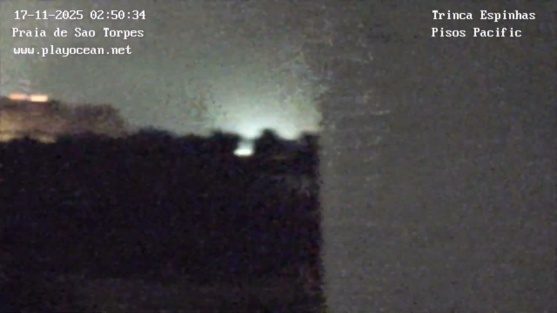 Sines, Praia de São Torpes Beach & Porto Sines Port Live Cam - Sines, Setúbal, Alentejo Litoral, Alentejo, Portugal