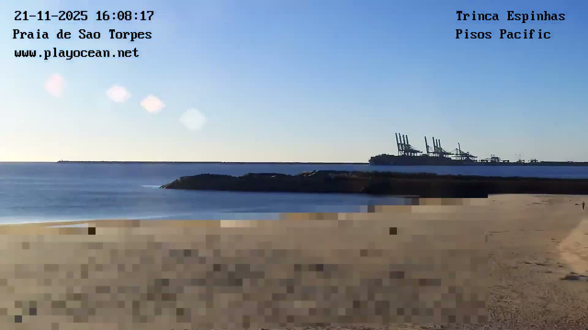 Sines, Praia de São Torpes Beach & Porto Sines Port Live Cam - Sines, Setúbal, Alentejo Litoral, Alentejo, Portugal