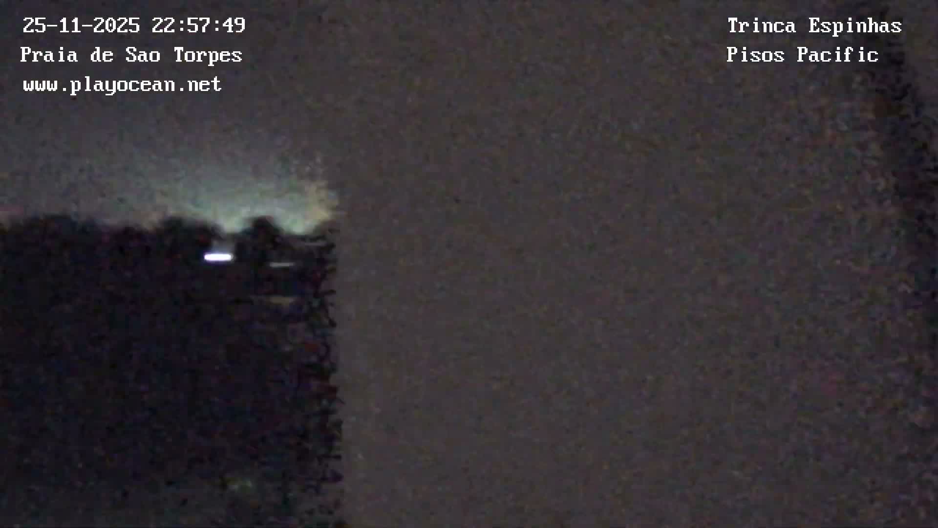 Sines, Praia de São Torpes Beach & Porto Sines Port Live Cam - Sines, Setúbal, Alentejo Litoral, Alentejo, Portugal