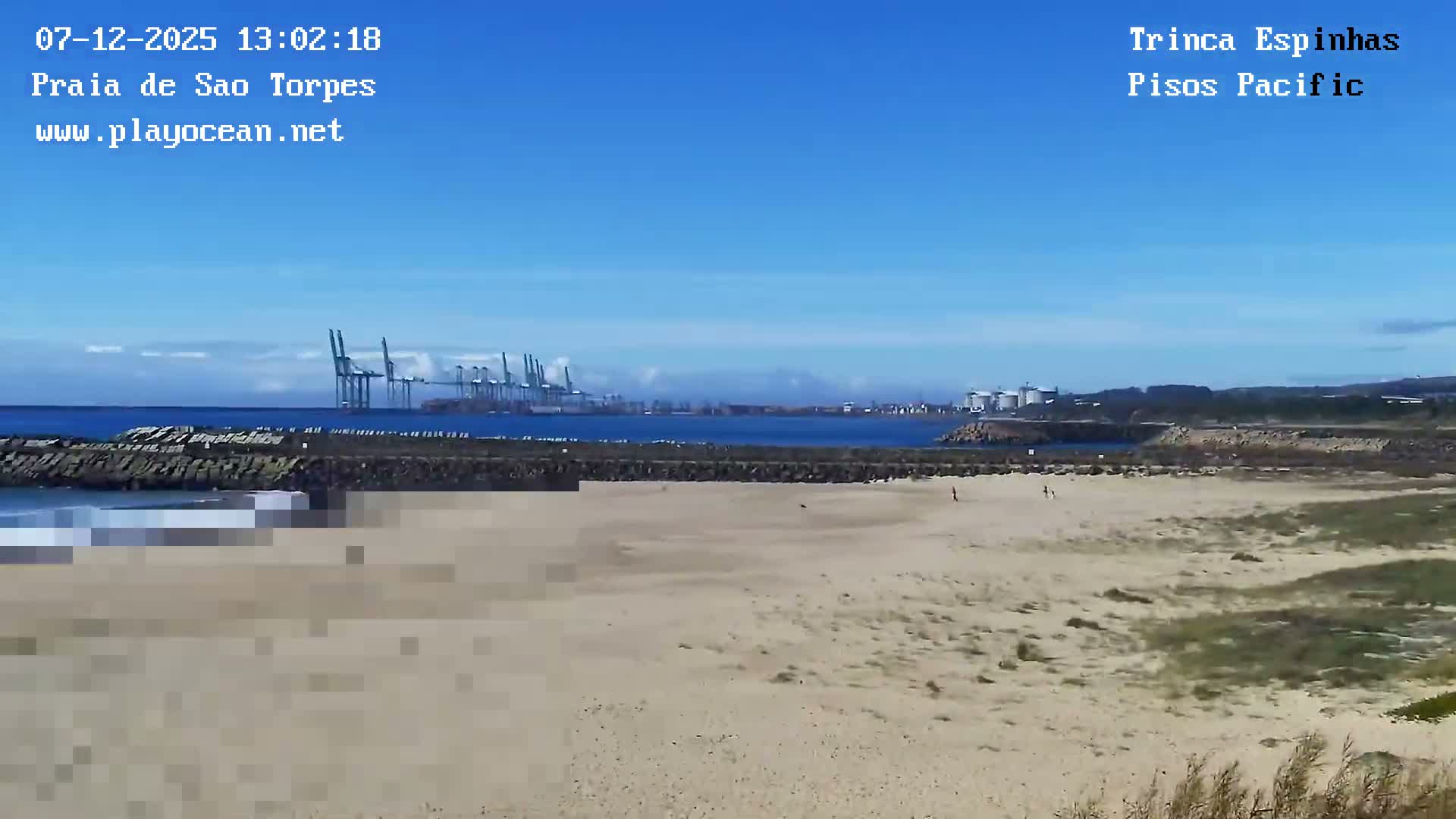 Sines, Praia de São Torpes Beach & Porto Sines Port Live Cam - Sines, Setúbal, Alentejo Litoral, Alentejo, Portugal