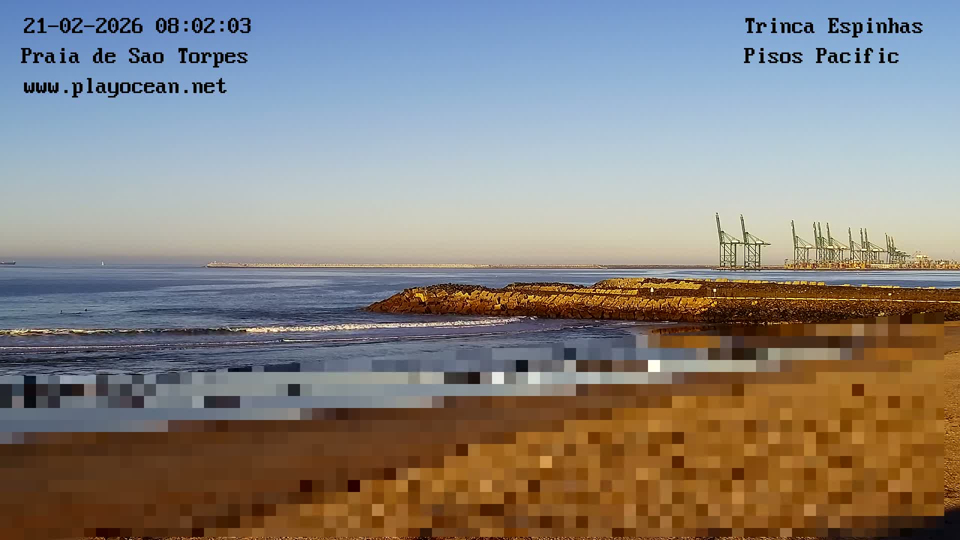 Sines, Praia de São Torpes Beach & Porto Sines Port Live Cam - Sines, Setúbal, Alentejo Litoral, Alentejo, Portugal
