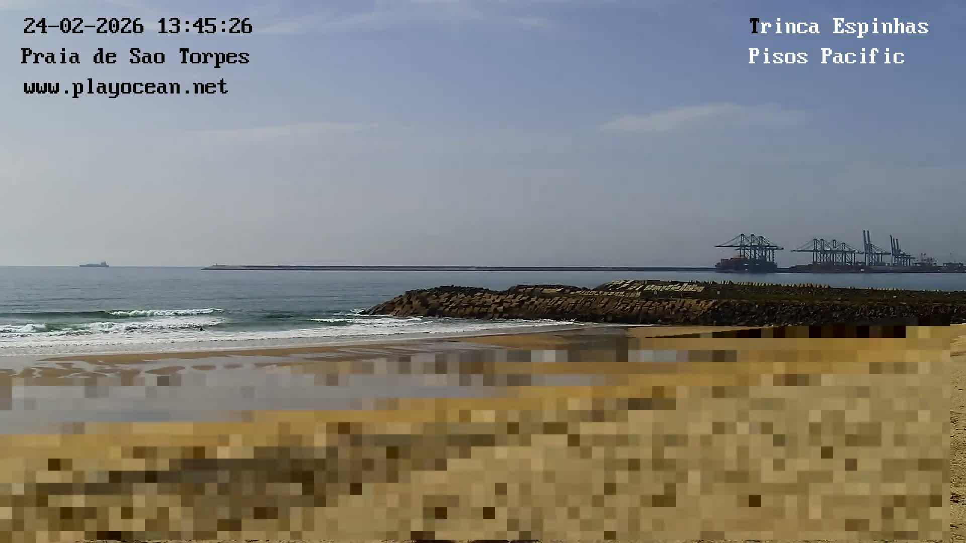 Sines, Praia de São Torpes Beach & Porto Sines Port Live Cam - Sines, Setúbal, Alentejo Litoral, Alentejo, Portugal