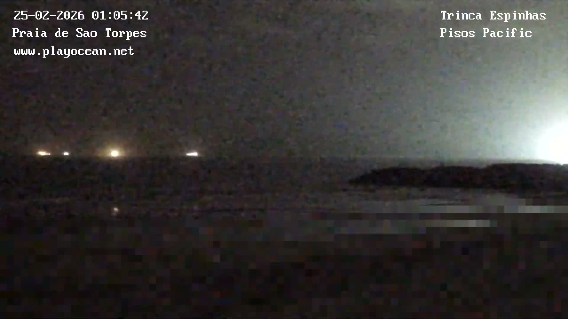 Sines, Praia de São Torpes Beach & Porto Sines Port Live Cam - Sines, Setúbal, Alentejo Litoral, Alentejo, Portugal