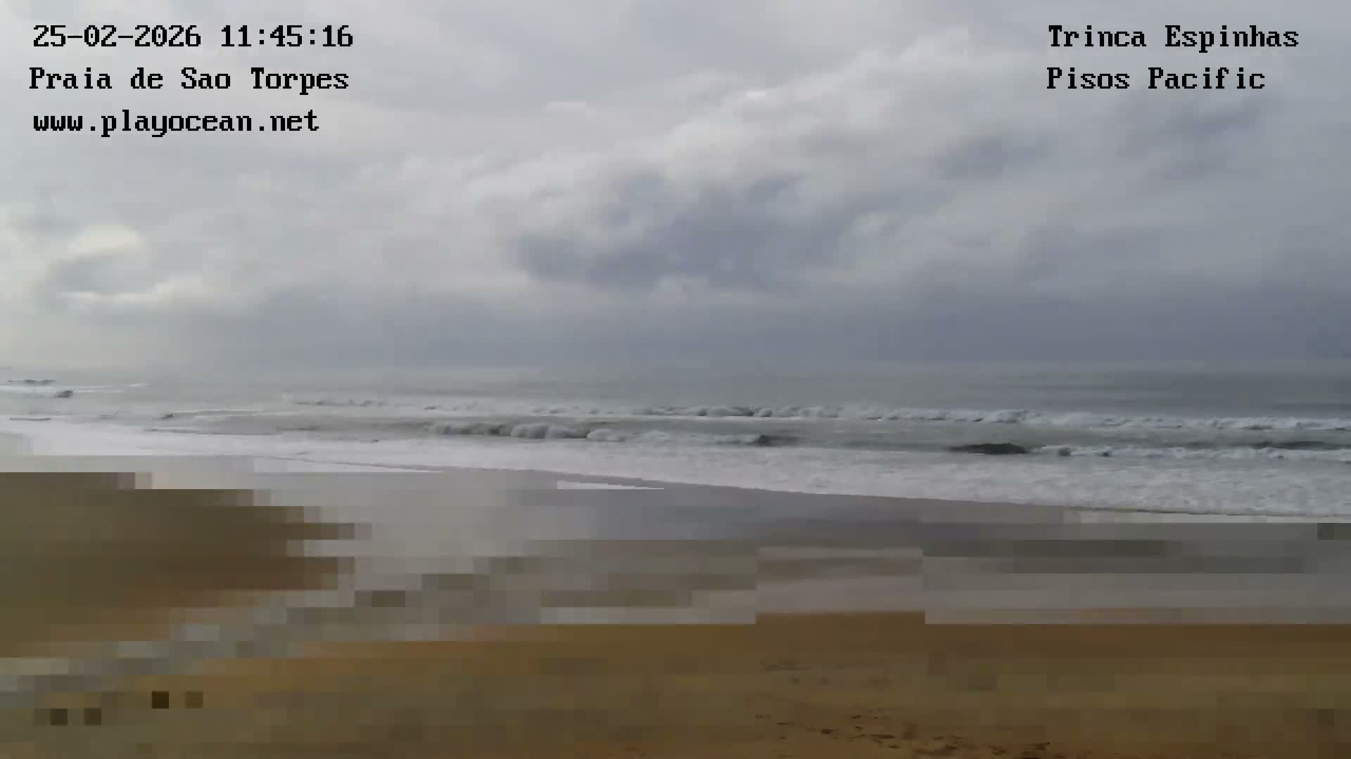 Sines, Praia de São Torpes Beach & Porto Sines Port Live Cam - Sines, Setúbal, Alentejo Litoral, Alentejo, Portugal