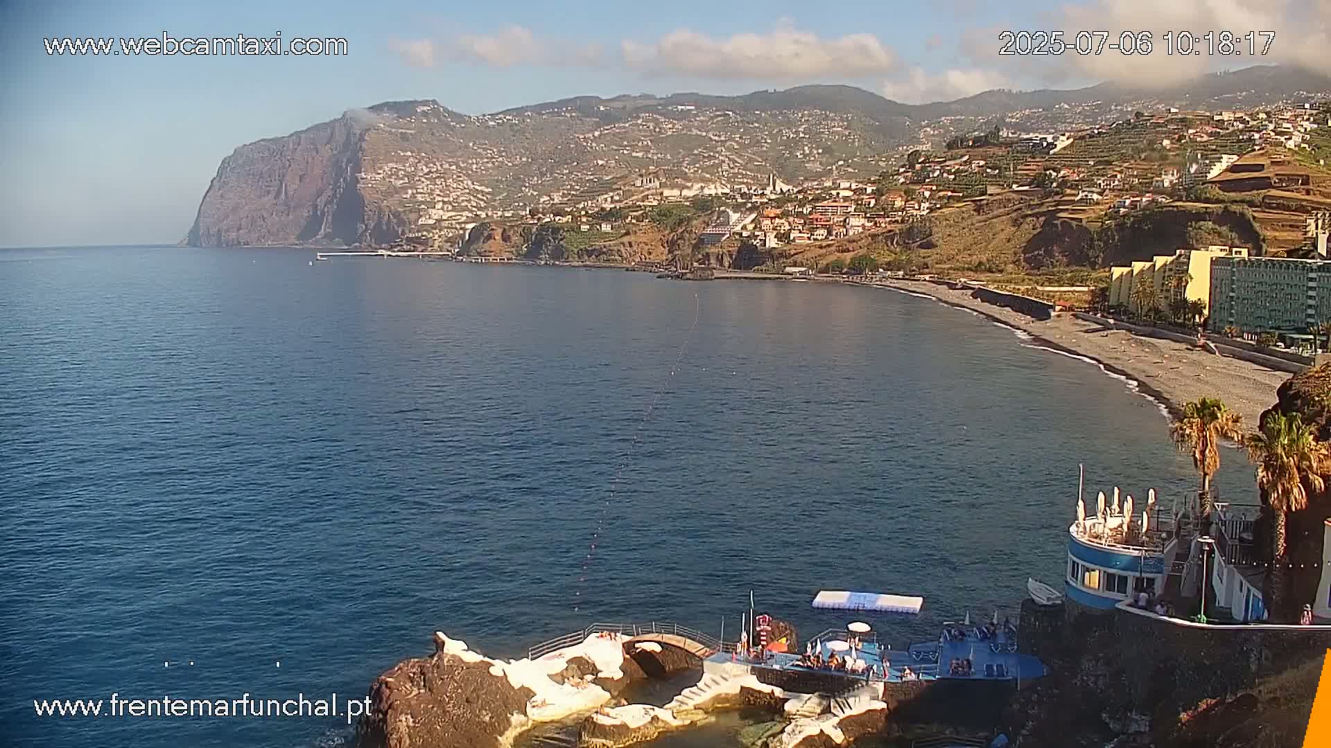 Sao Martinho, Piscinas Naturais da Doca do Cavacas Natural Pools Live Cam - Sao Martinho,  Funchal, Madeira, Portugal