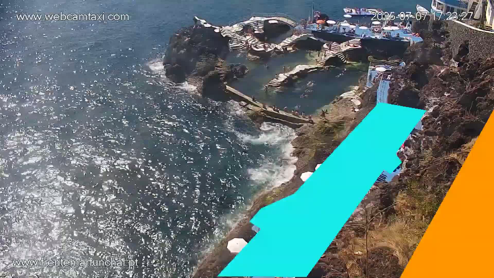 Sao Martinho, Piscinas Naturais da Doca do Cavacas Natural Pools Live Cam - Sao Martinho,  Funchal, Madeira, Portugal