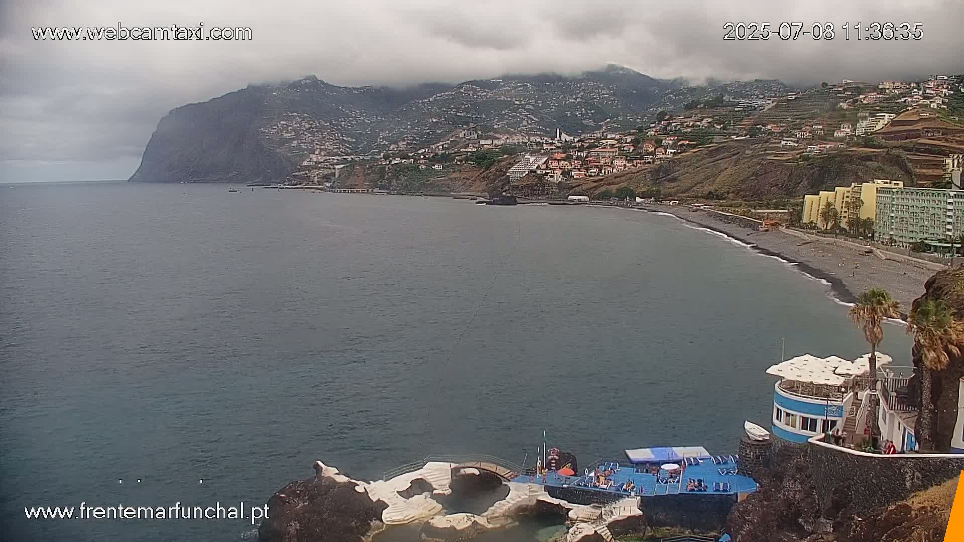 Sao Martinho, Piscinas Naturais da Doca do Cavacas Natural Pools Live Cam - Sao Martinho,  Funchal, Madeira, Portugal