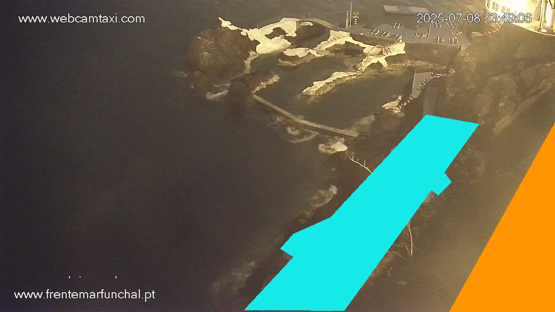 Sao Martinho, Piscinas Naturais da Doca do Cavacas Natural Pools Live Cam - Sao Martinho,  Funchal, Madeira, Portugal