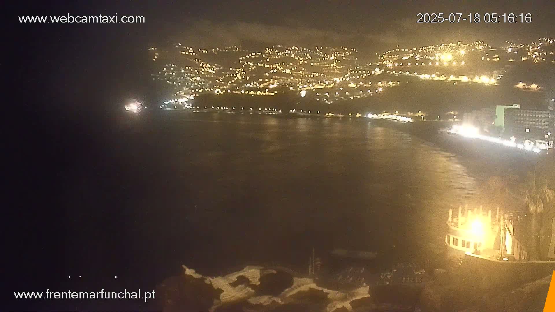 Sao Martinho, Piscinas Naturais da Doca do Cavacas Natural Pools Live Cam - Sao Martinho,  Funchal, Madeira, Portugal
