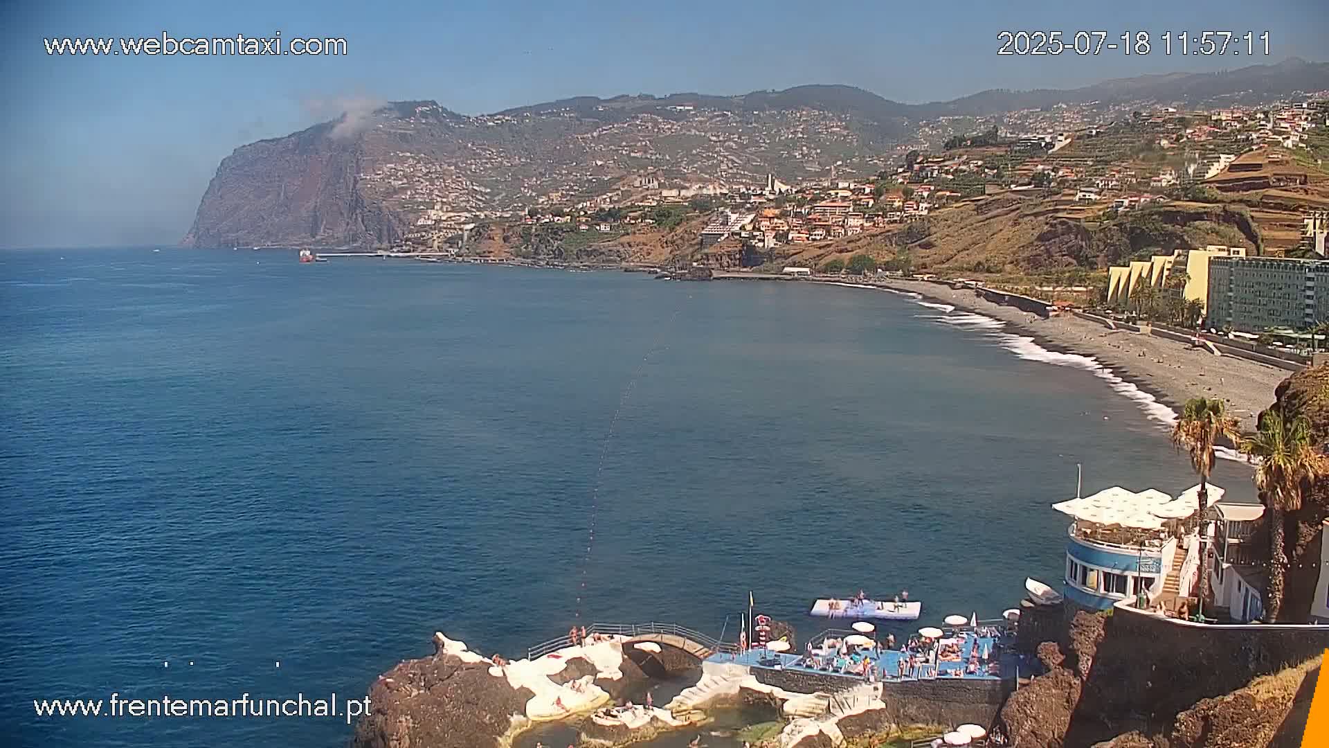 Sao Martinho, Piscinas Naturais da Doca do Cavacas Natural Pools Live Cam - Sao Martinho,  Funchal, Madeira, Portugal