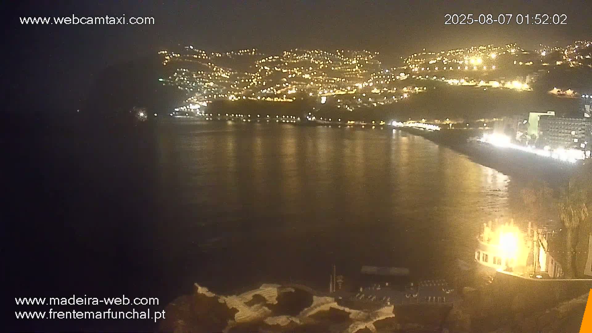 Sao Martinho, Piscinas Naturais da Doca do Cavacas Natural Pools Live Cam - Sao Martinho,  Funchal, Madeira, Portugal