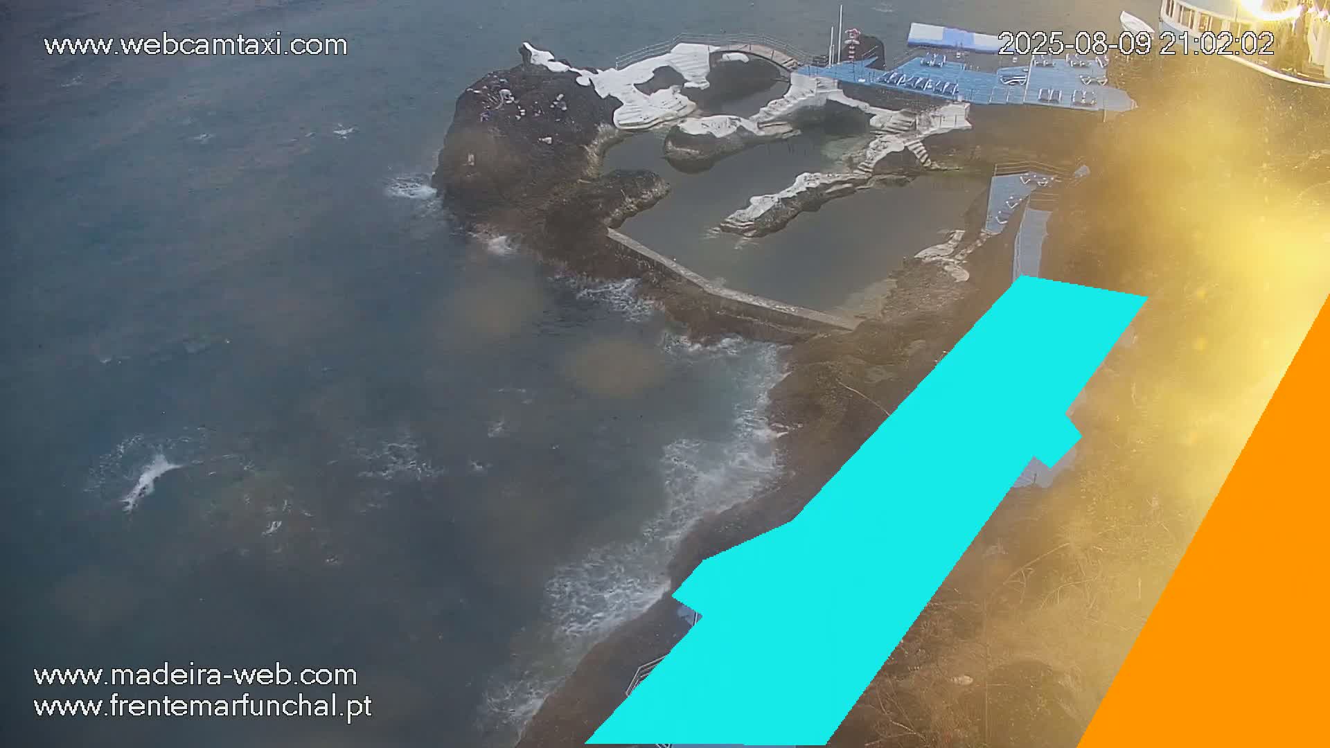 Sao Martinho, Piscinas Naturais da Doca do Cavacas Natural Pools Live Cam - Sao Martinho,  Funchal, Madeira, Portugal