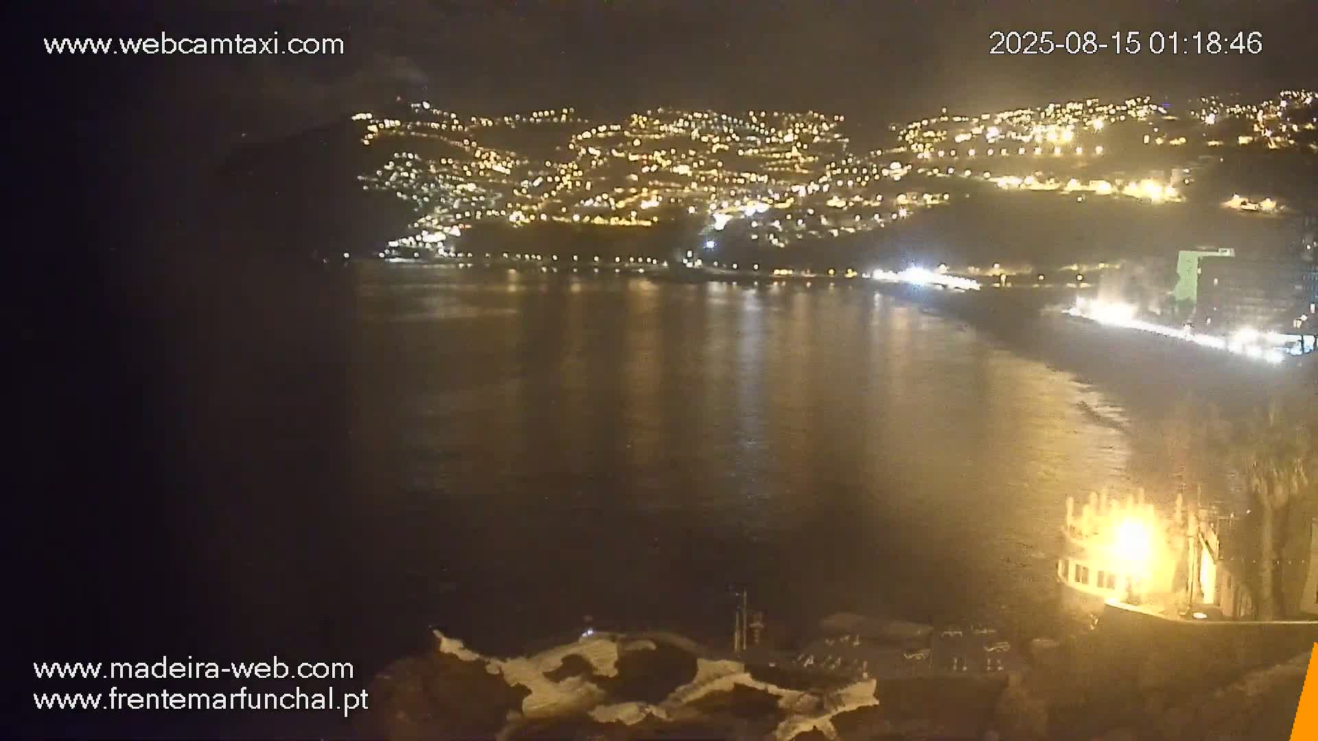 Sao Martinho, Piscinas Naturais da Doca do Cavacas Natural Pools Live Cam - Sao Martinho,  Funchal, Madeira, Portugal