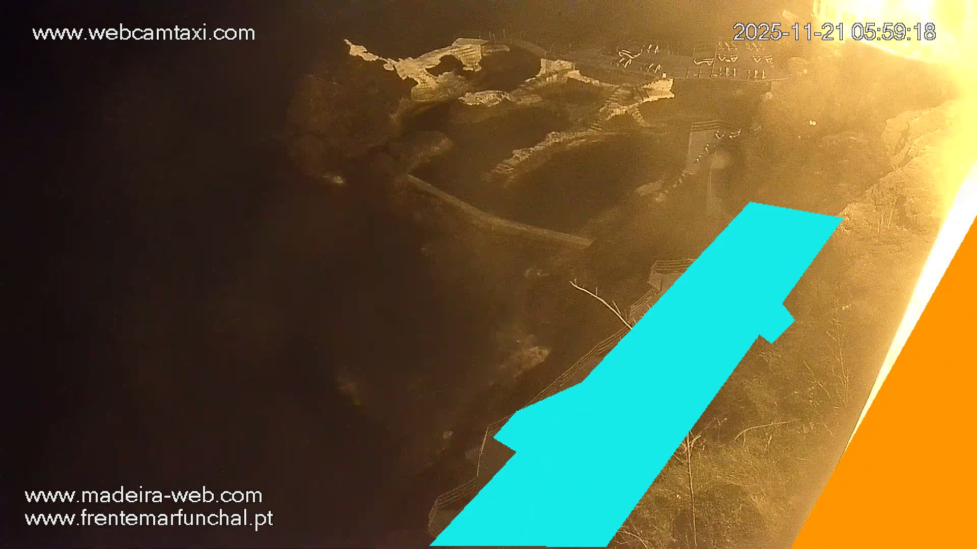 Sao Martinho, Piscinas Naturais da Doca do Cavacas Natural Pools Live Cam - Sao Martinho,  Funchal, Madeira, Portugal