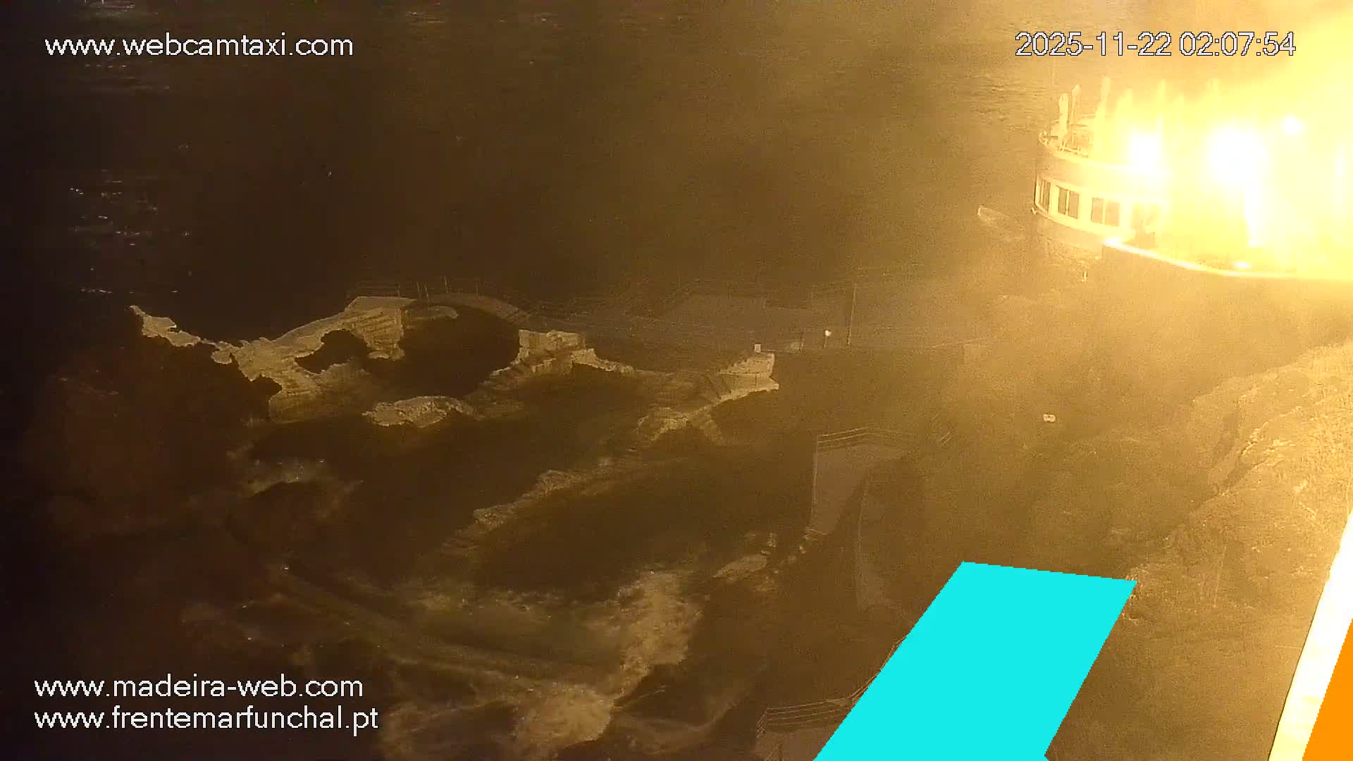 Sao Martinho, Piscinas Naturais da Doca do Cavacas Natural Pools Live Cam - Sao Martinho,  Funchal, Madeira, Portugal