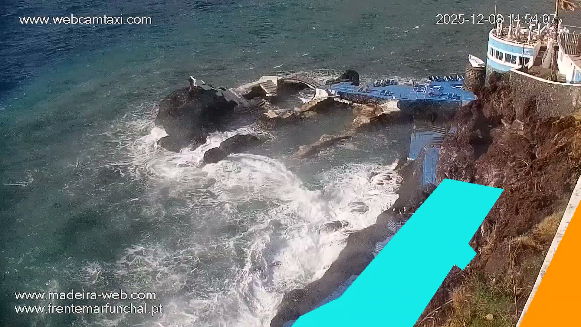 Sao Martinho, Piscinas Naturais da Doca do Cavacas Natural Pools Live Cam - Sao Martinho,  Funchal, Madeira, Portugal