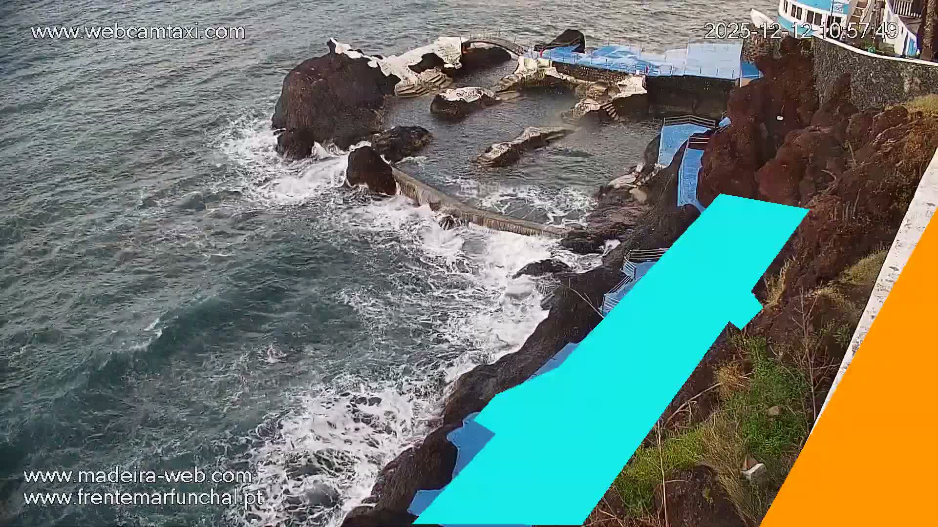 Sao Martinho, Piscinas Naturais da Doca do Cavacas Natural Pools Live Cam - Sao Martinho,  Funchal, Madeira, Portugal