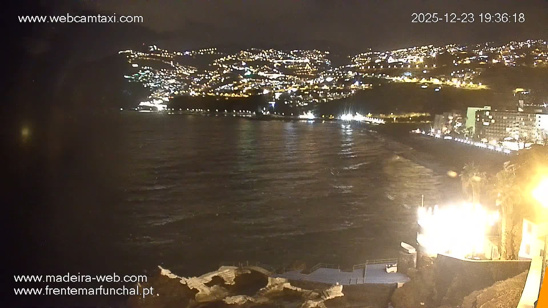 Sao Martinho, Piscinas Naturais da Doca do Cavacas Natural Pools Live Cam - Sao Martinho,  Funchal, Madeira, Portugal