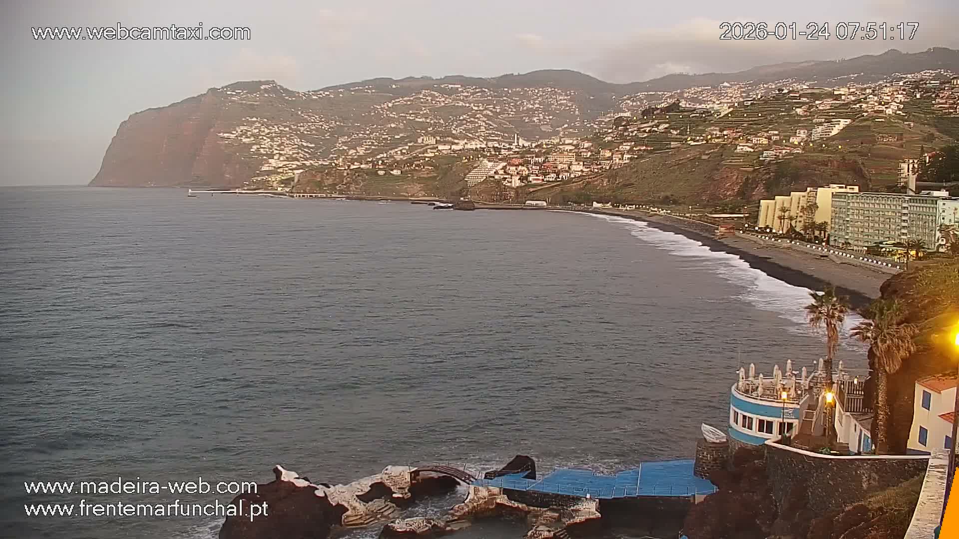 Sao Martinho, Piscinas Naturais da Doca do Cavacas Natural Pools Live Cam - Sao Martinho,  Funchal, Madeira, Portugal