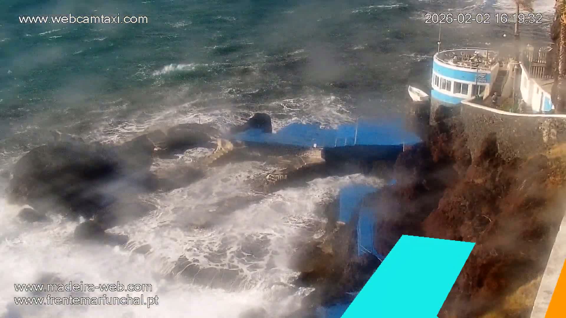 Sao Martinho, Piscinas Naturais da Doca do Cavacas Natural Pools Live Cam - Sao Martinho,  Funchal, Madeira, Portugal
