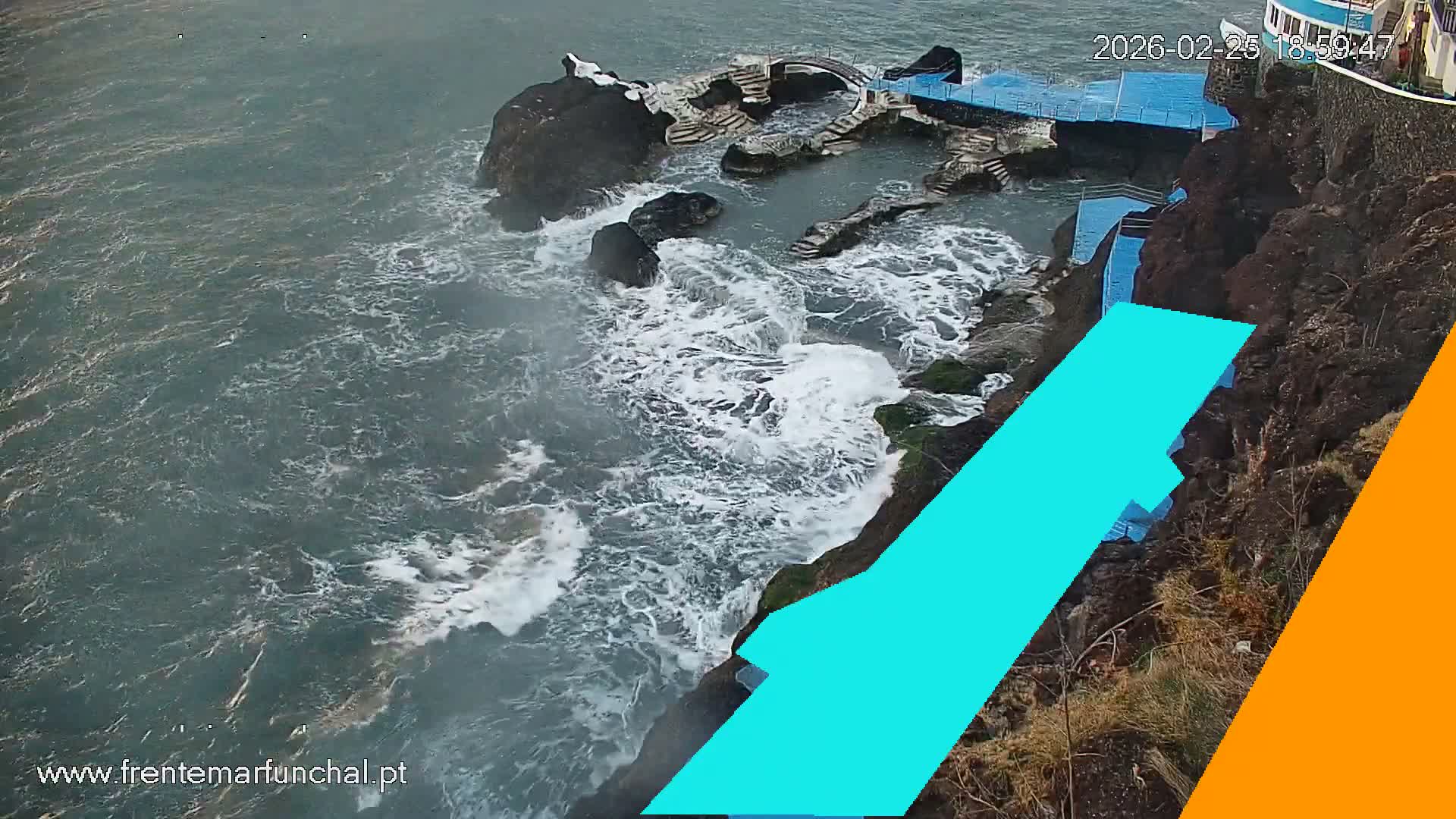Sao Martinho, Piscinas Naturais da Doca do Cavacas Natural Pools Live Cam - Sao Martinho,  Funchal, Madeira, Portugal