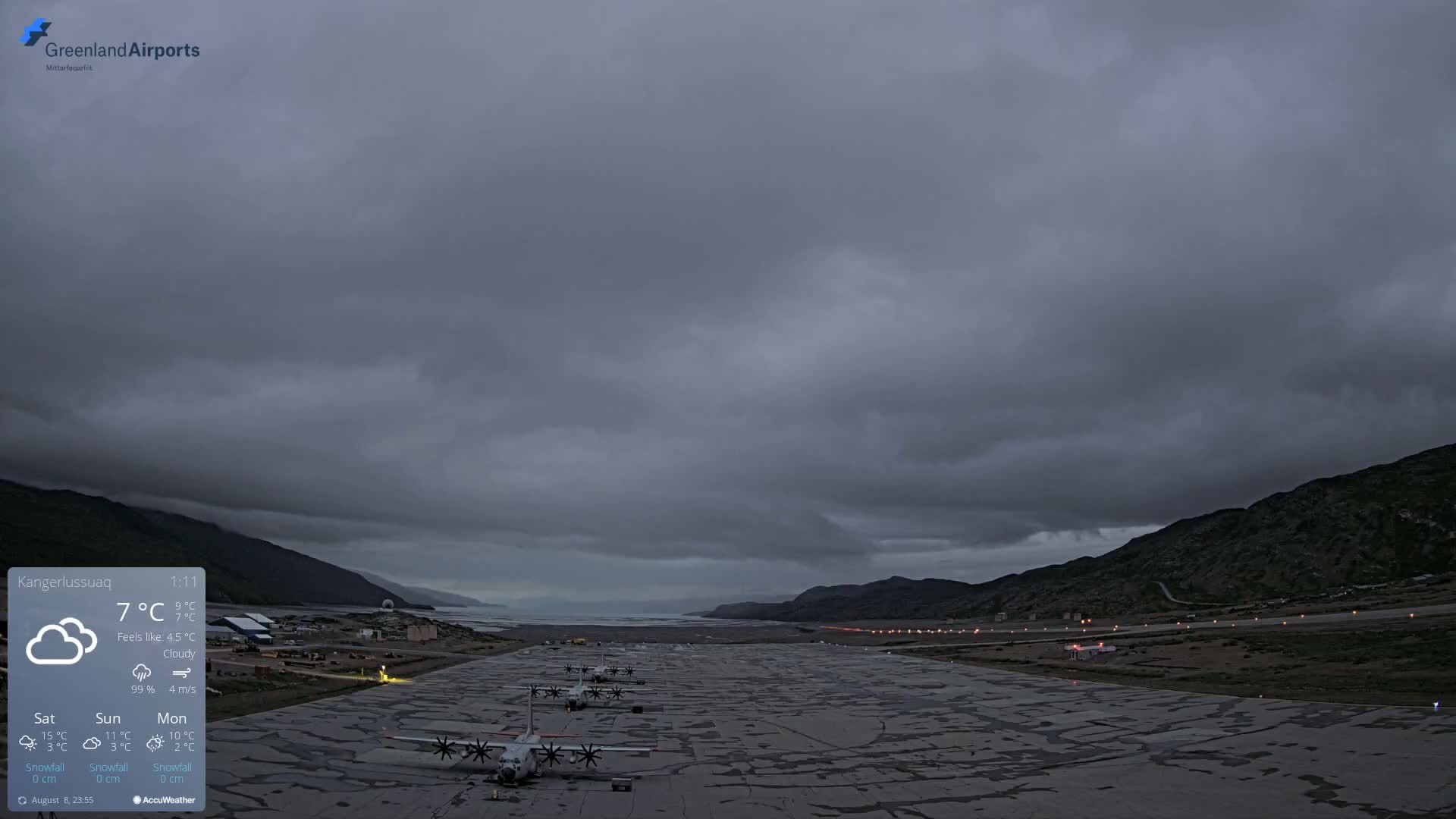 Kangerlussuaq Village & Kangerlussuaq Sondre Stromfjord Airport West Towards View Live Cam SFJ/BGSF - Kangerlussuaq, Qeqqata, Greenland, Denmark