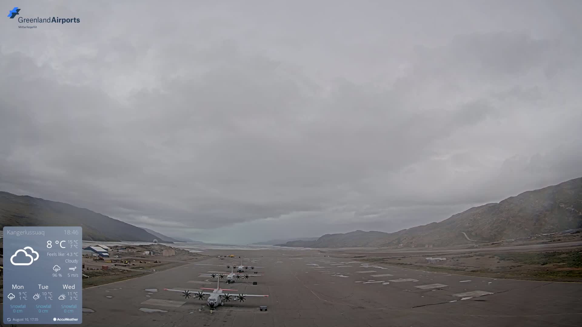 Kangerlussuaq Village & Kangerlussuaq Sondre Stromfjord Airport West Towards View Live Cam SFJ/BGSF - Kangerlussuaq, Qeqqata, Greenland, Denmark