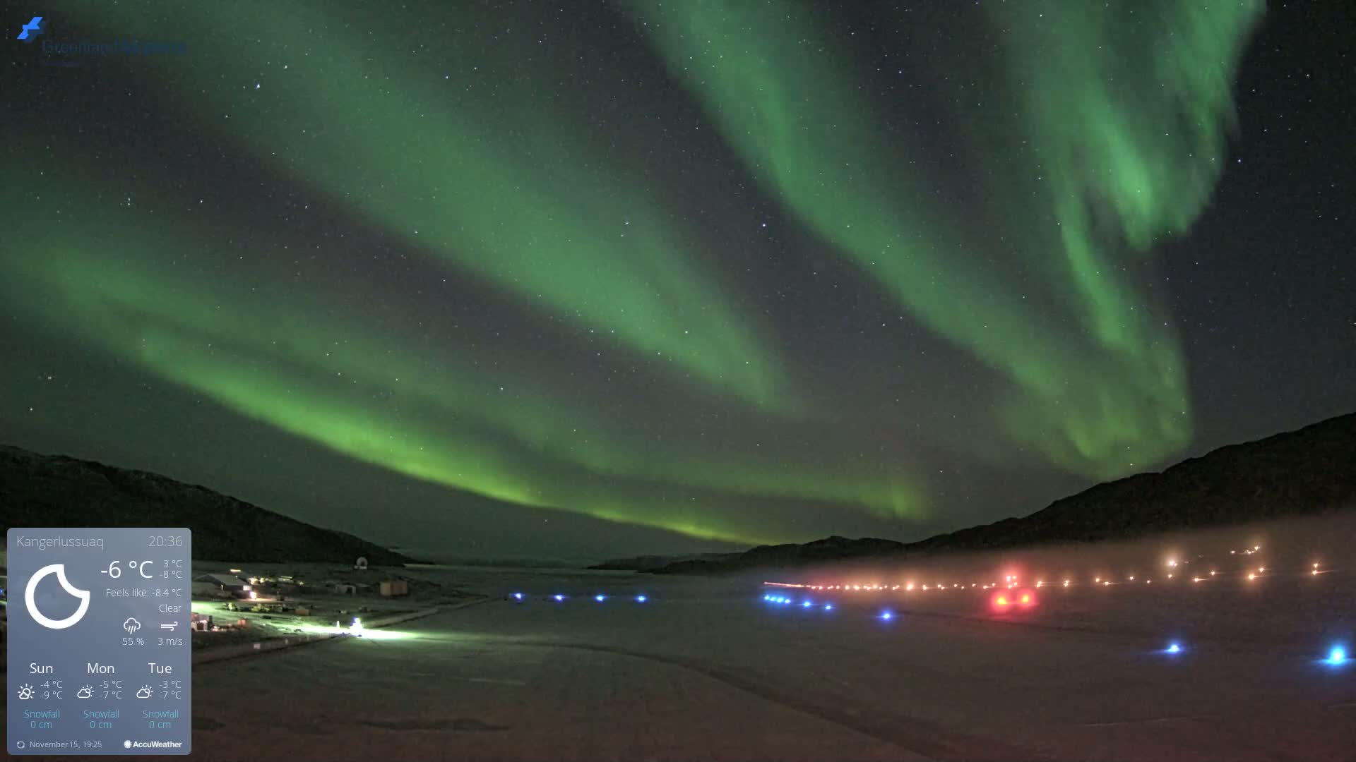 Kangerlussuaq Village & Kangerlussuaq Sondre Stromfjord Airport West Towards View Live Cam SFJ/BGSF - Kangerlussuaq, Qeqqata, Greenland, Denmark
