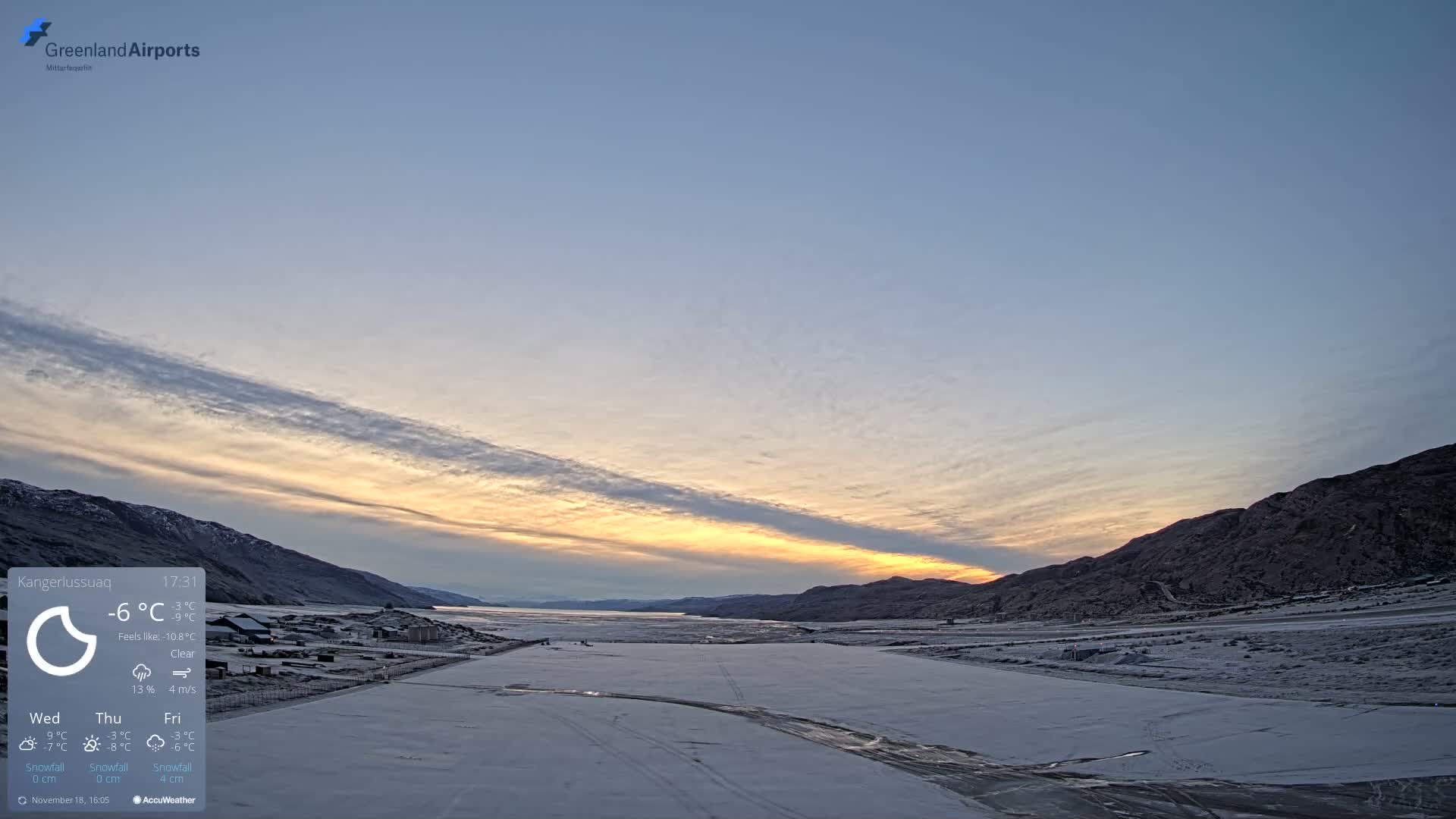 Kangerlussuaq Village & Kangerlussuaq Sondre Stromfjord Airport West Towards View Live Cam SFJ/BGSF - Kangerlussuaq, Qeqqata, Greenland, Denmark