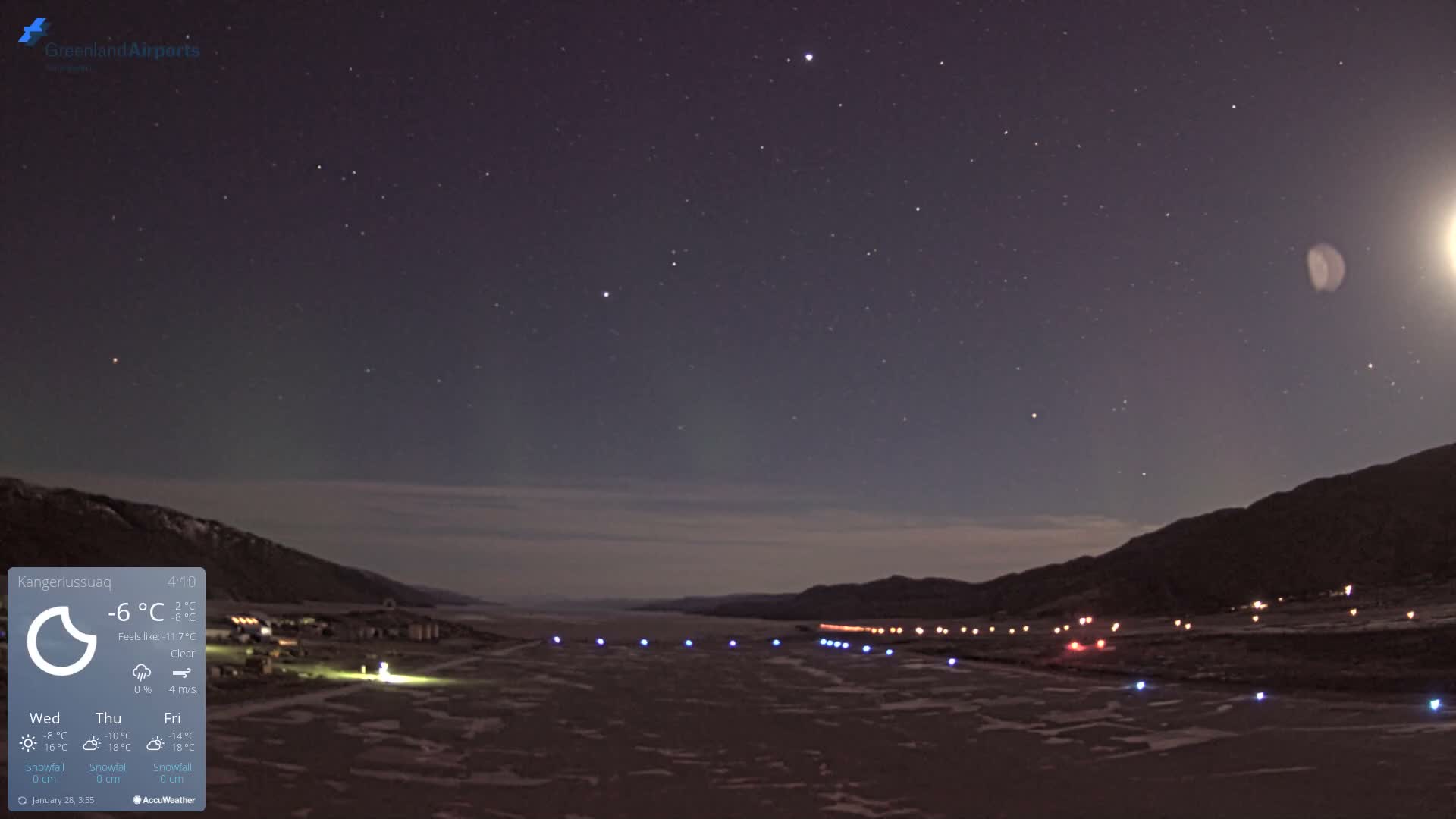 Kangerlussuaq Village & Kangerlussuaq Sondre Stromfjord Airport West Towards View Live Cam SFJ/BGSF - Kangerlussuaq, Qeqqata, Greenland, Denmark