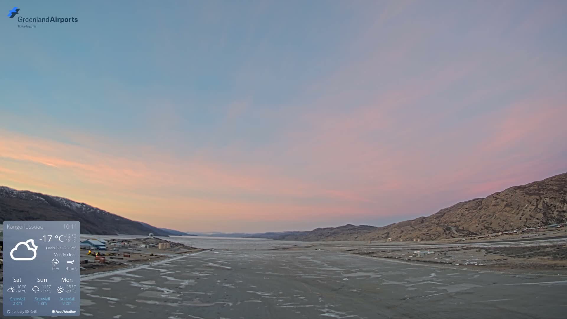 Kangerlussuaq Village & Kangerlussuaq Sondre Stromfjord Airport West Towards View Live Cam SFJ/BGSF - Kangerlussuaq, Qeqqata, Greenland, Denmark