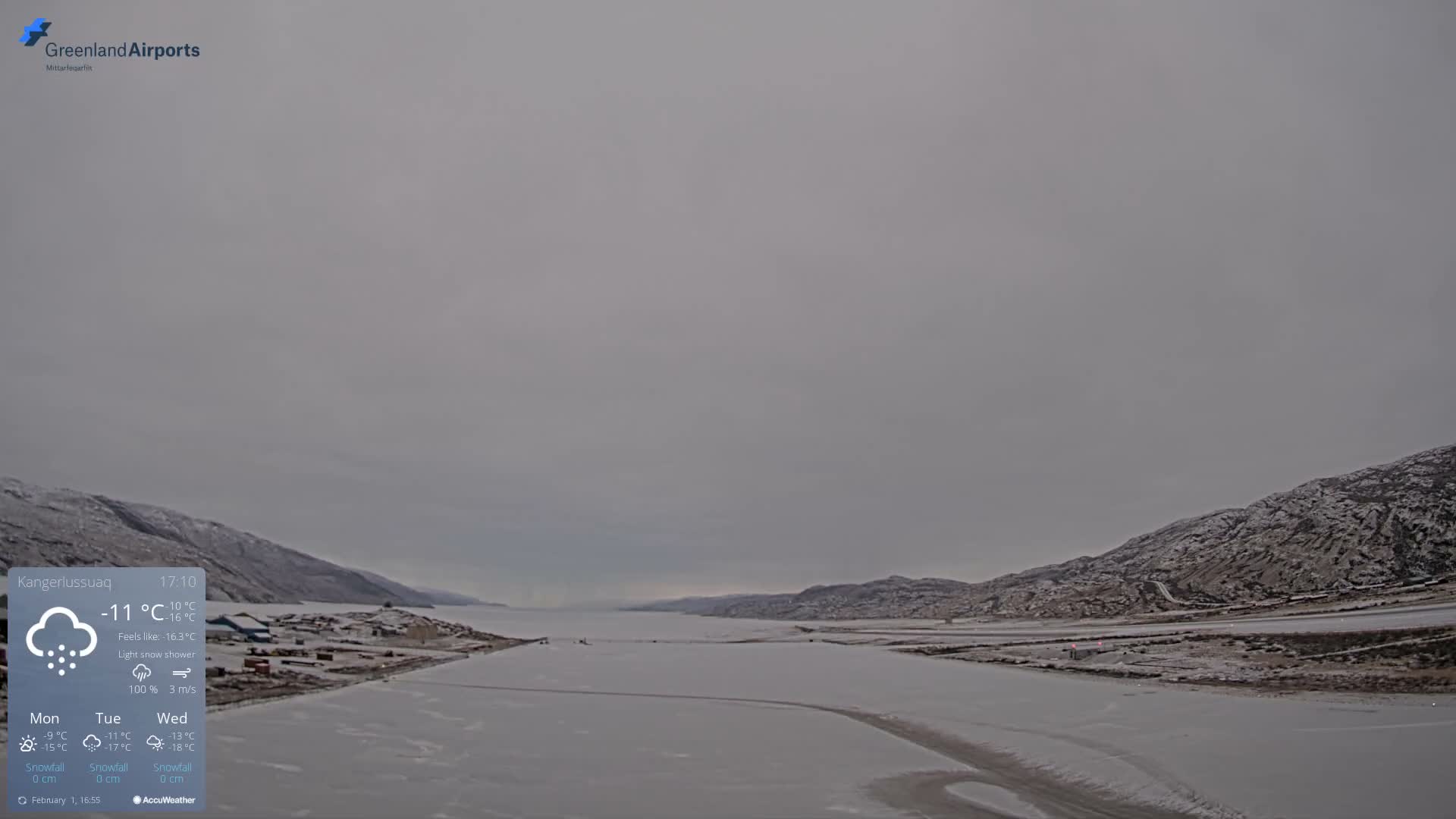 Kangerlussuaq Village & Kangerlussuaq Sondre Stromfjord Airport West Towards View Live Cam SFJ/BGSF - Kangerlussuaq, Qeqqata, Greenland, Denmark