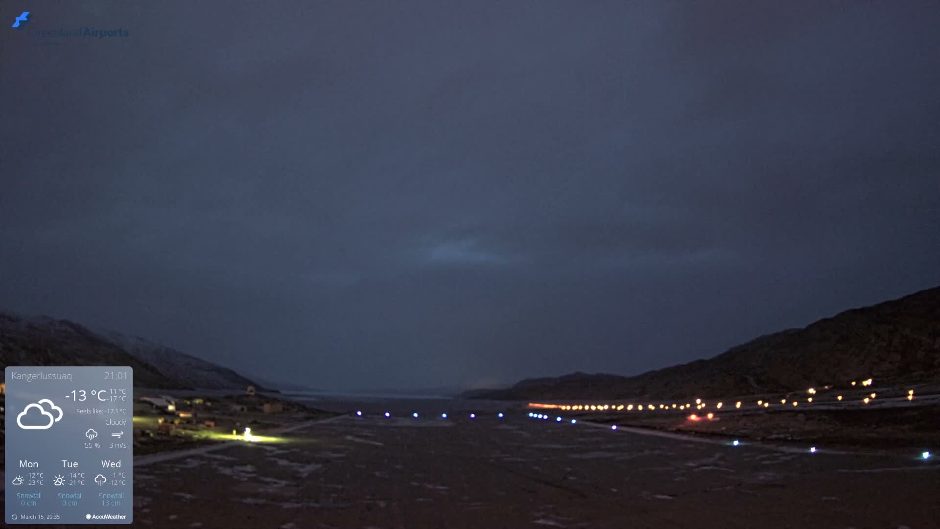 Kangerlussuaq Village & Kangerlussuaq Sondre Stromfjord Airport West Towards View Live Cam SFJ/BGSF - Kangerlussuaq, Qeqqata, Greenland, Denmark