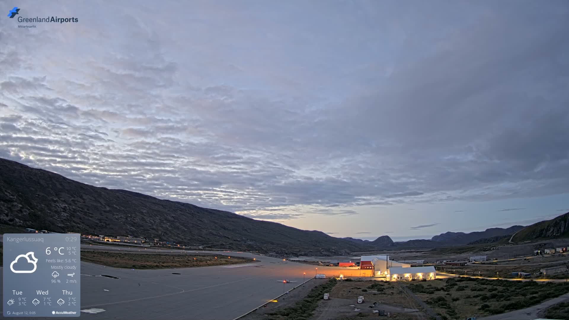 Kangerlussuaq Village & Kangerlussuaq Sondre Stromfjord Airport East Towards View Live Cam SFJ/BGSF - Kangerlussuaq, Qeqqata, Greenland, Denmark