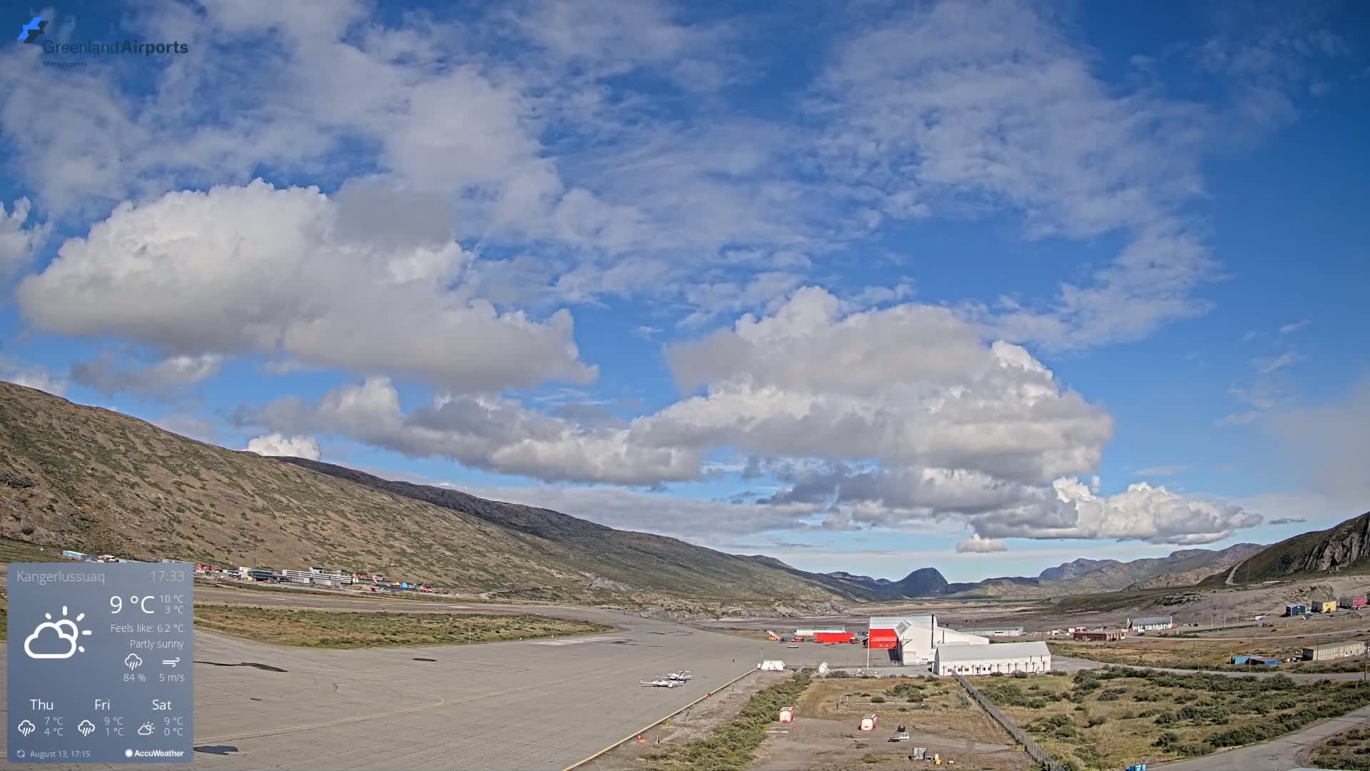 Kangerlussuaq Village & Kangerlussuaq Sondre Stromfjord Airport East Towards View Live Cam SFJ/BGSF - Kangerlussuaq, Qeqqata, Greenland, Denmark