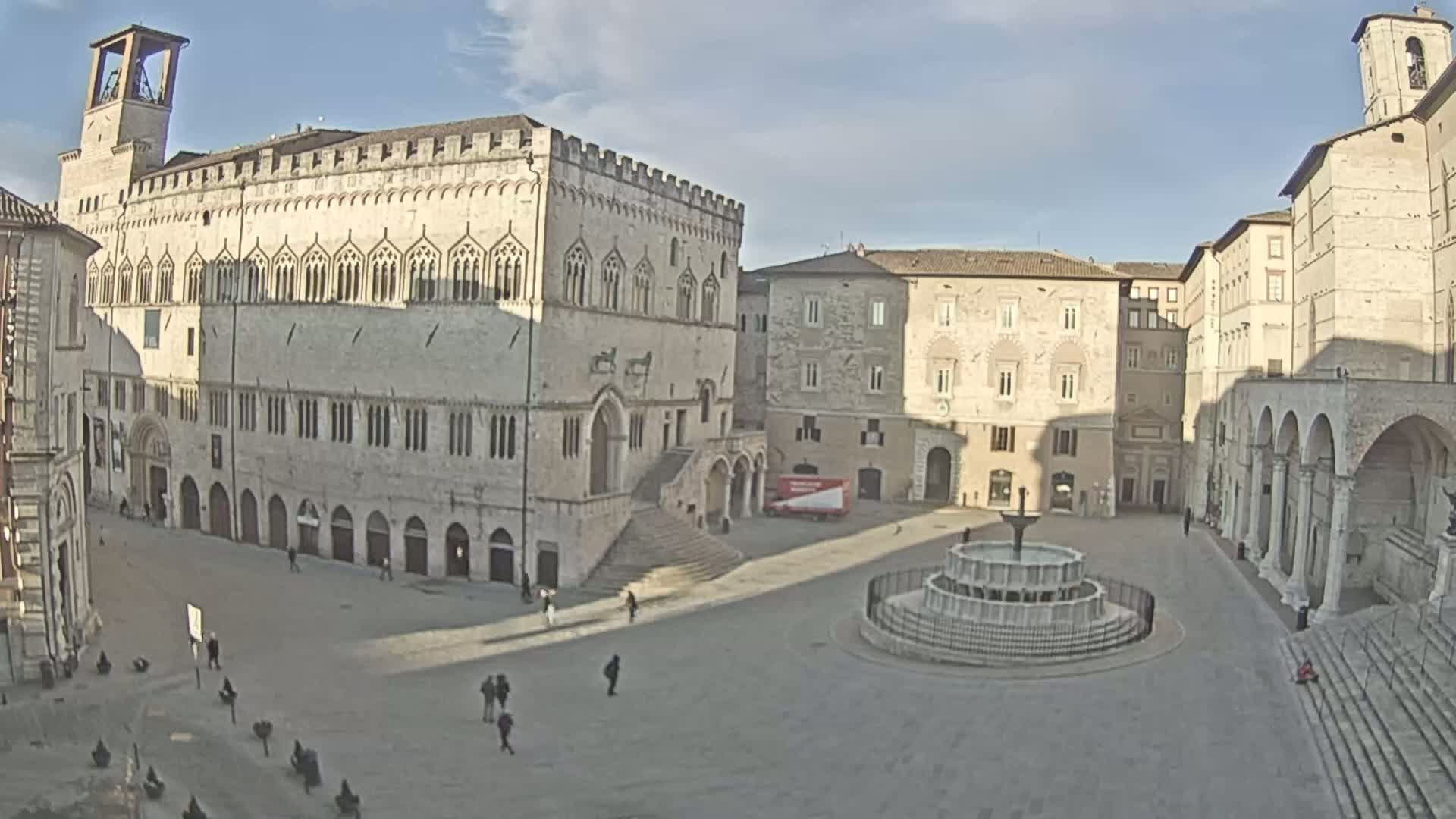 Perugia Piazza IV Novembre Square Live Cam - Umbria, Italy