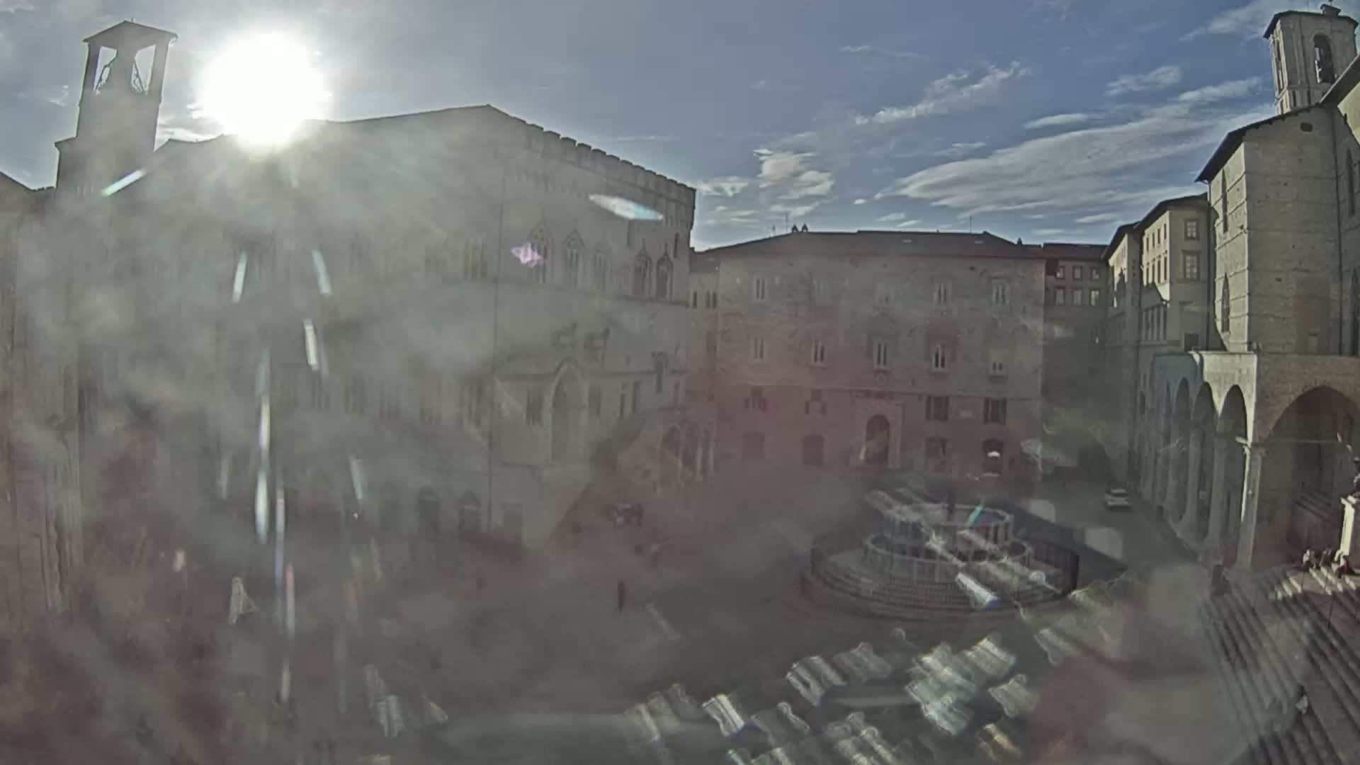 Perugia Piazza IV Novembre Square Live Cam - Umbria, Italy