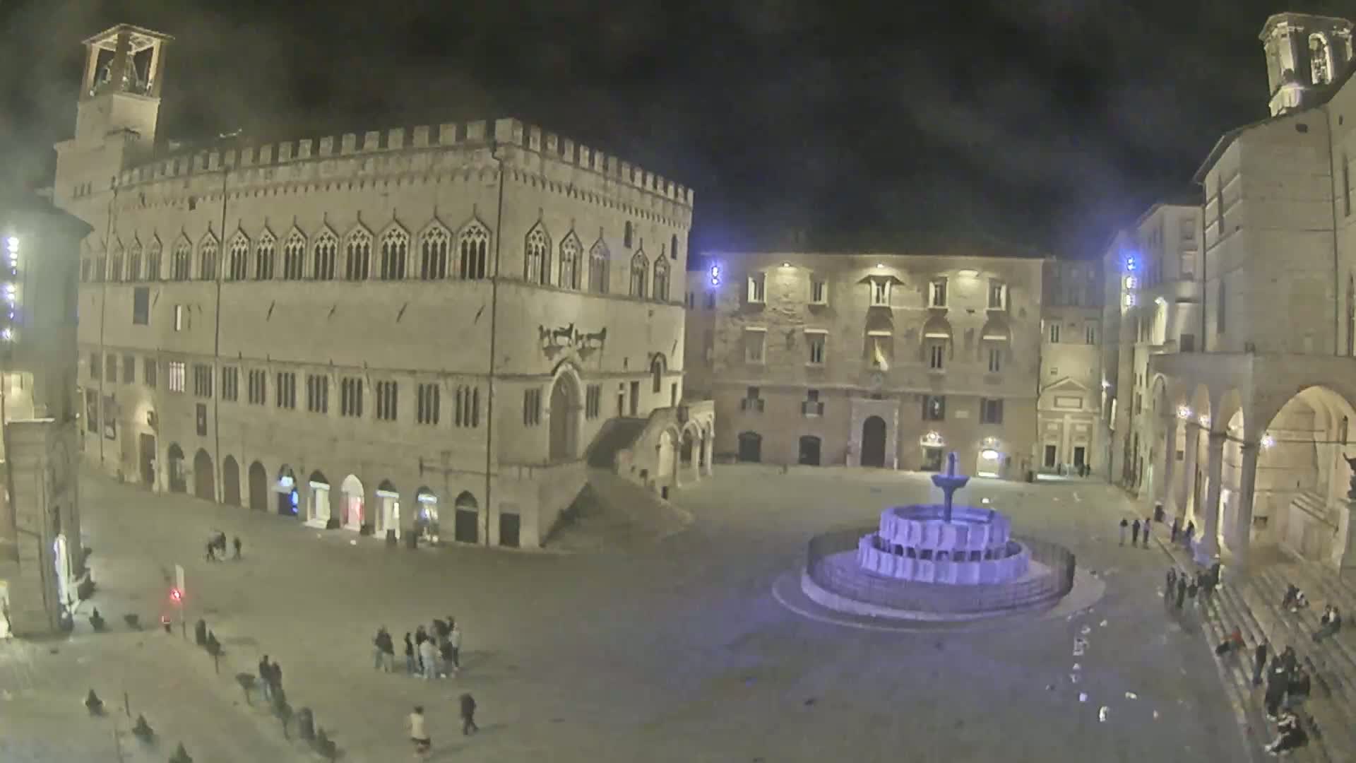Perugia Piazza IV Novembre Square Live Cam - Umbria, Italy