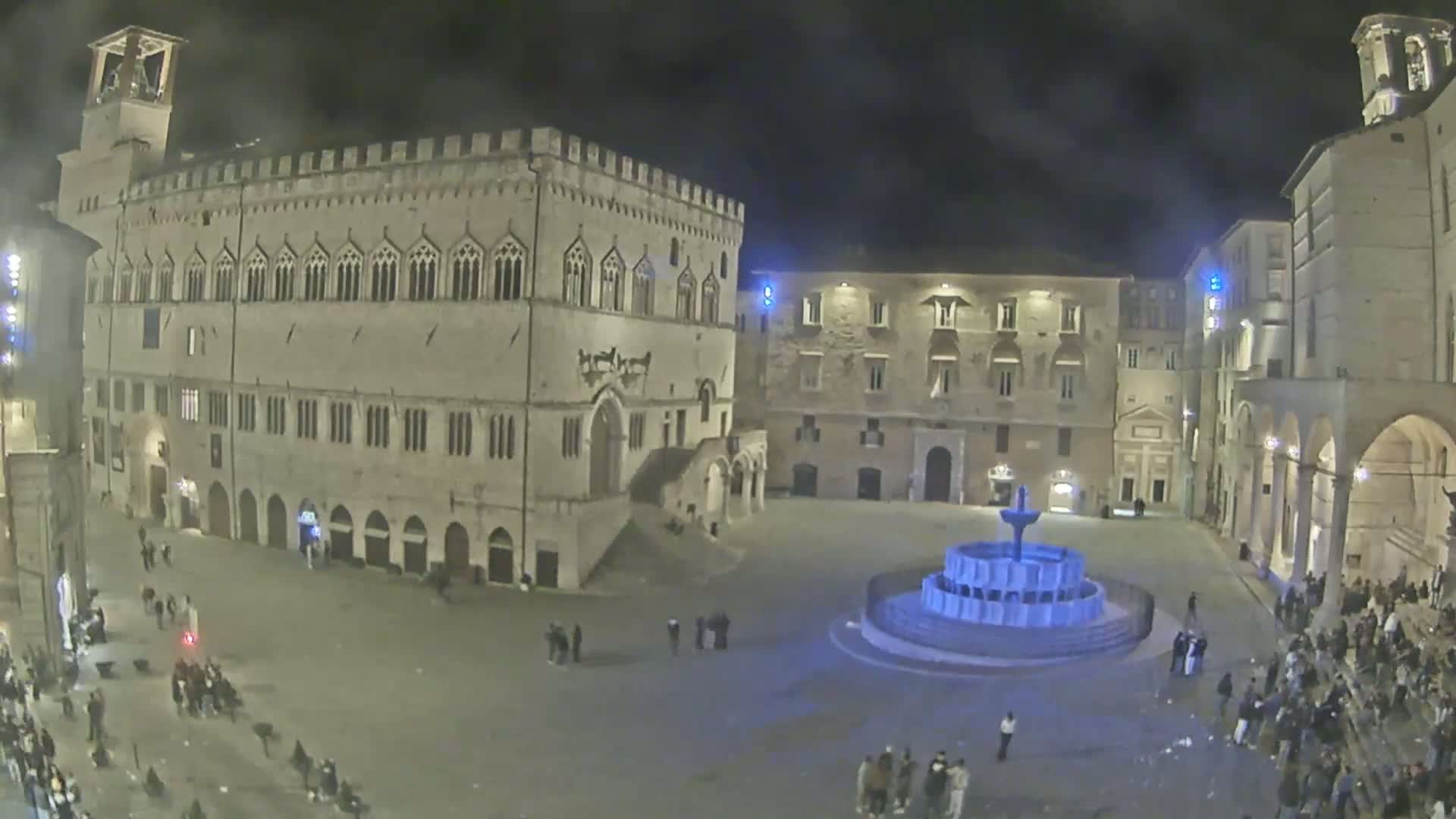 Perugia Piazza IV Novembre Square Live Cam - Umbria, Italy