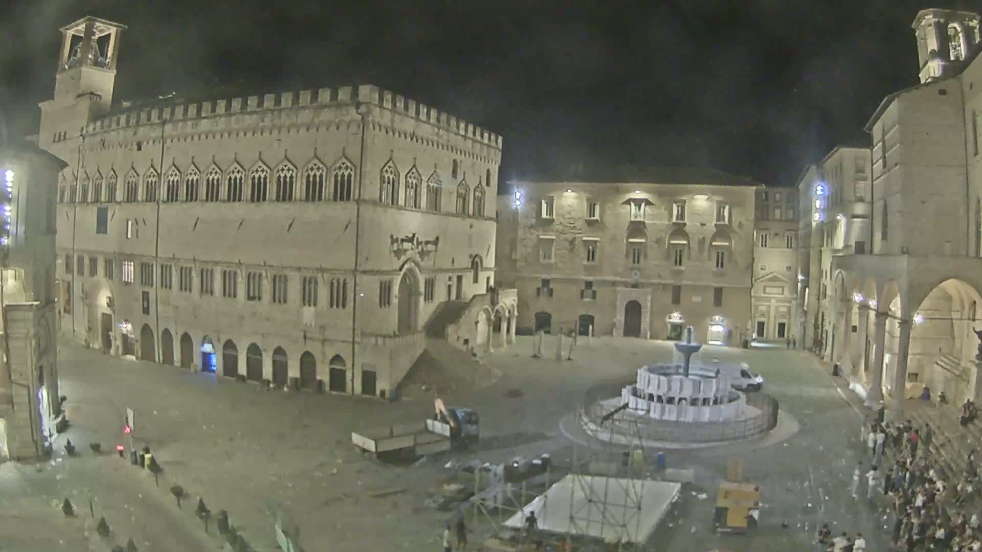 Perugia Piazza IV Novembre Square Live Cam - Umbria, Italy
