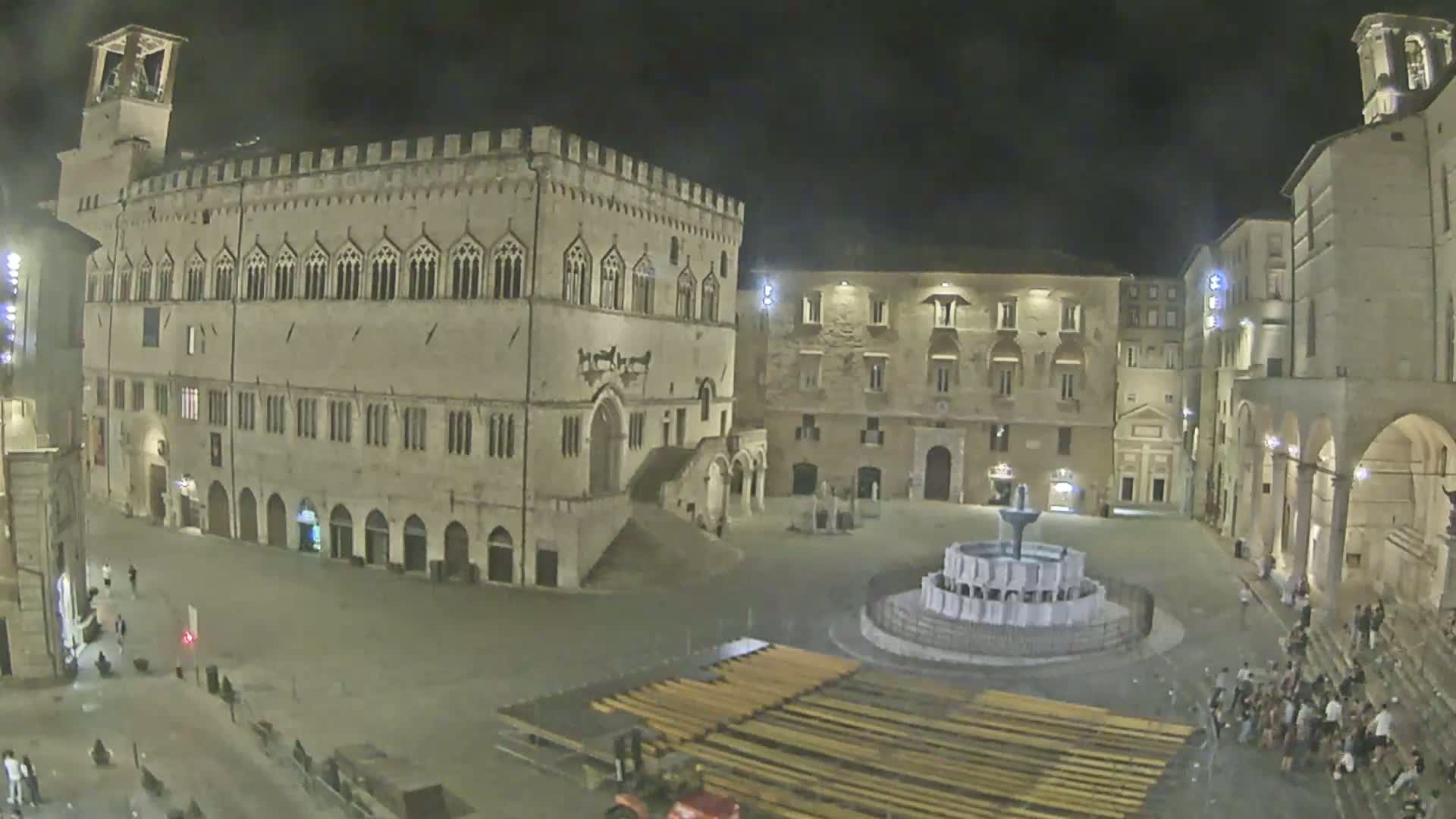Perugia Piazza IV Novembre Square Live Cam - Umbria, Italy