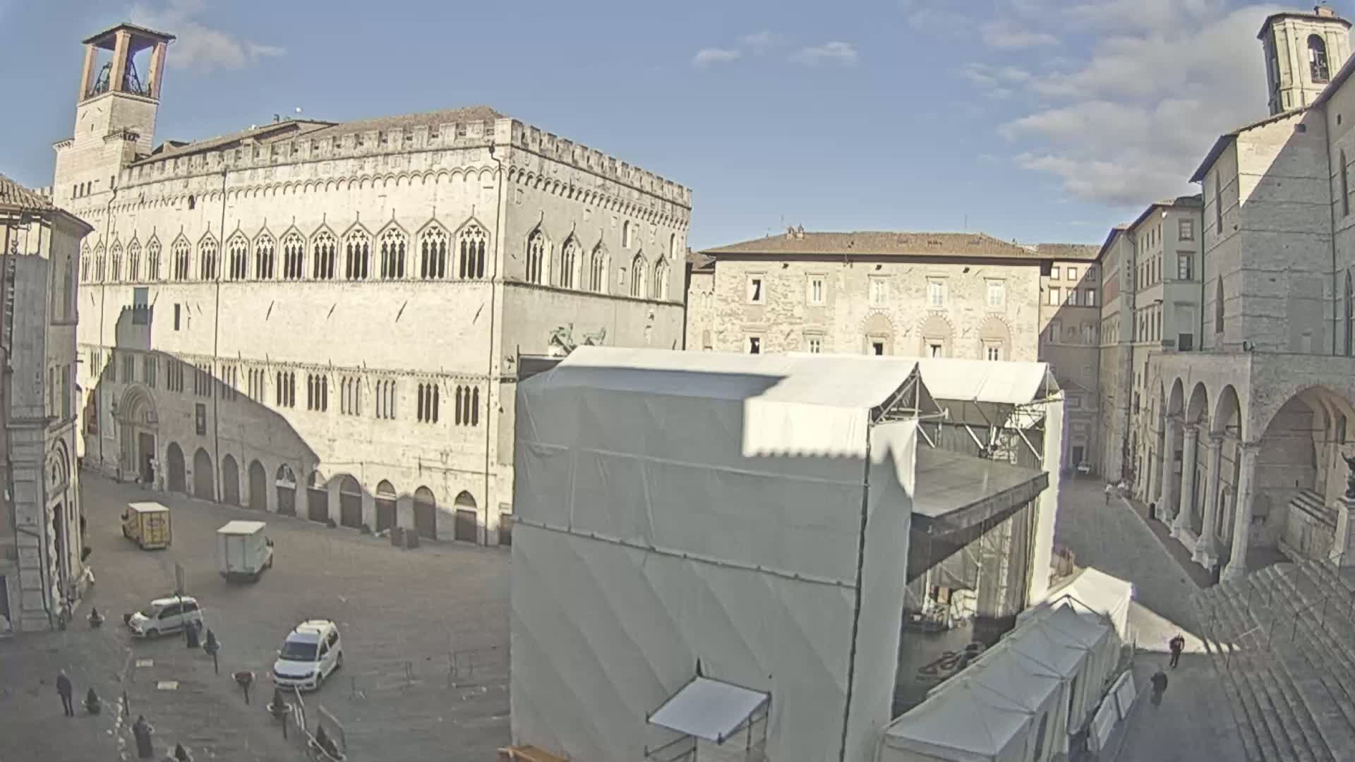 Perugia Piazza IV Novembre Square Live Cam - Umbria, Italy