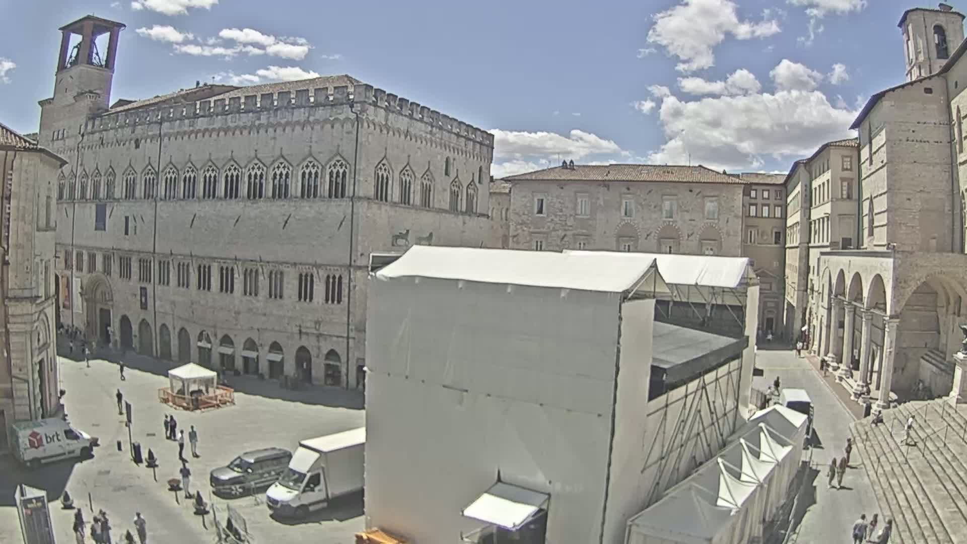 Perugia Piazza IV Novembre Square Live Cam - Umbria, Italy