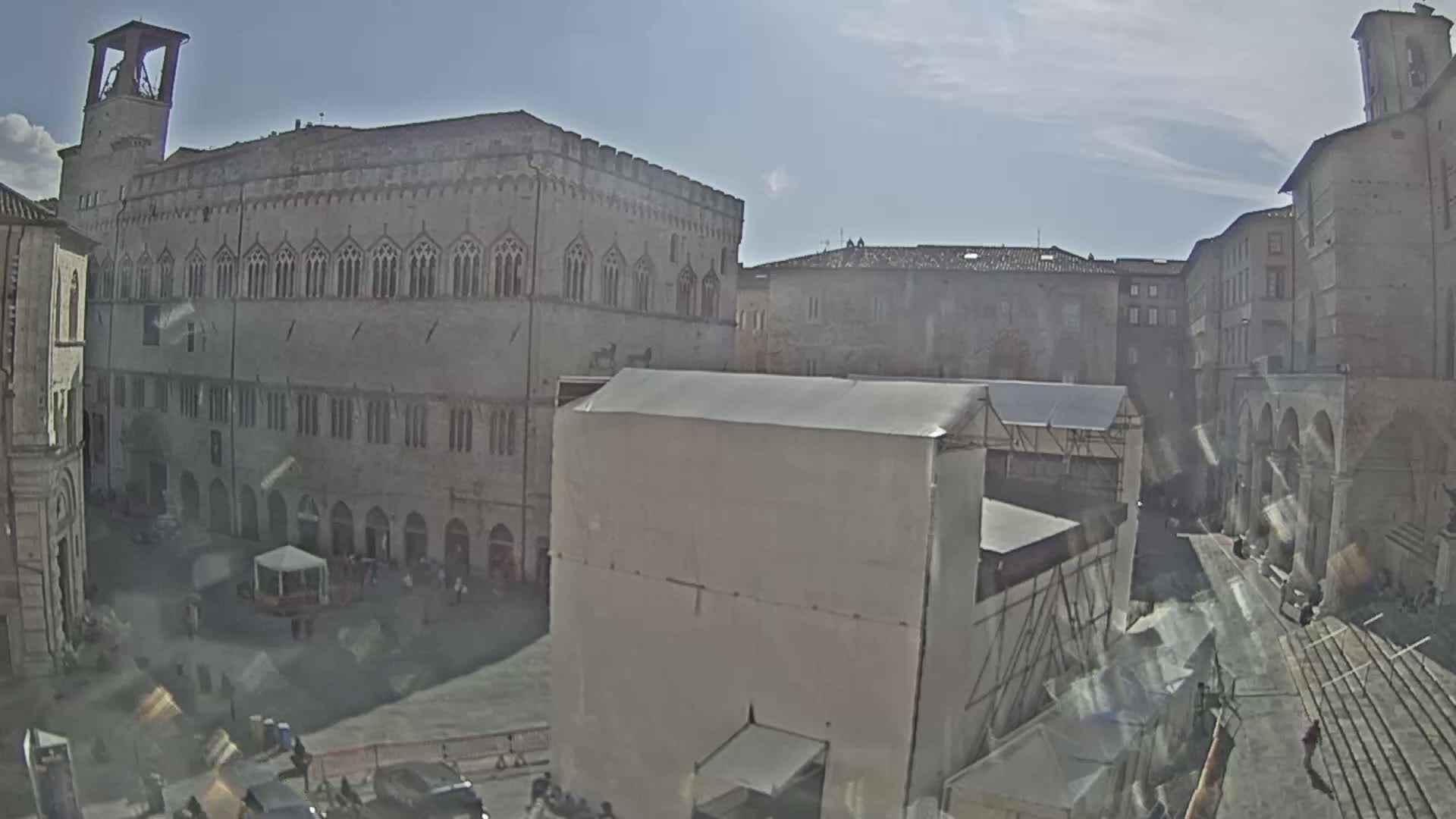 Perugia Piazza IV Novembre Square Live Cam - Umbria, Italy
