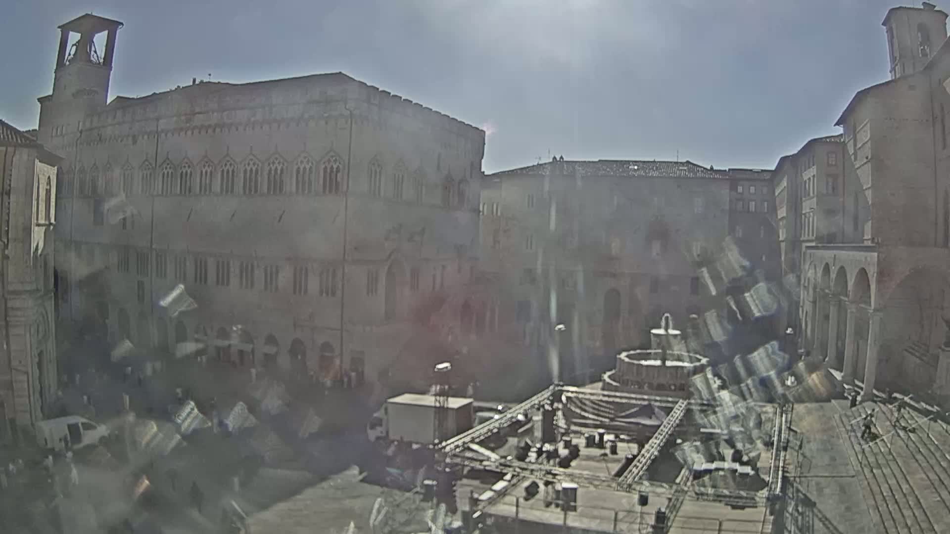 Perugia Piazza IV Novembre Square Live Cam - Umbria, Italy